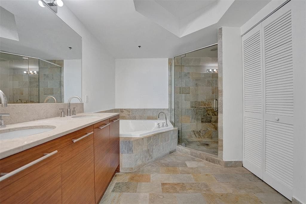 2681 N Flamingo Road 1003s, Sunrise, FL 33323 — photo 6 of 13