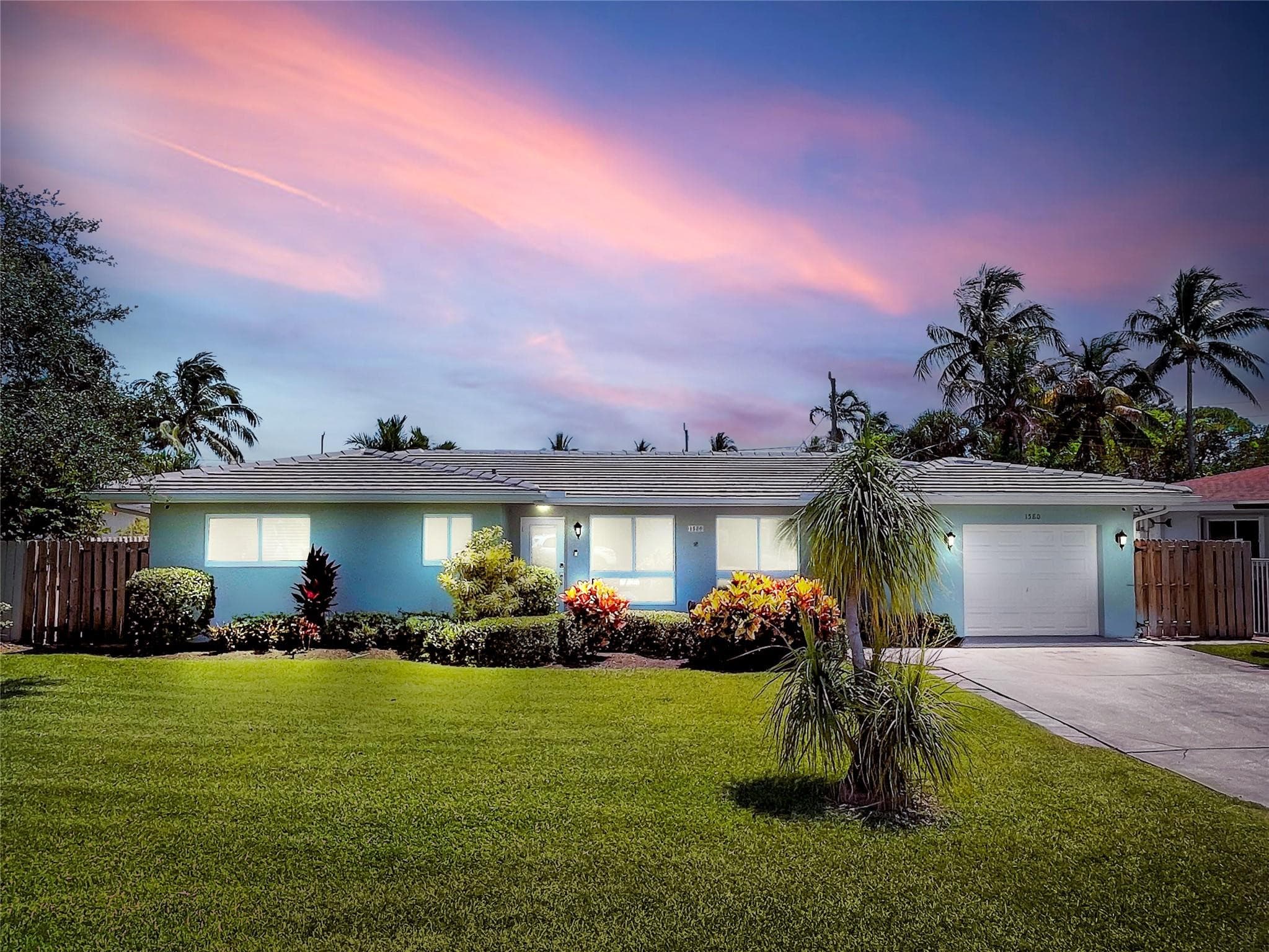 1580 SE 5th Street, Deerfield Beach, FL 33441 — photo 1 of 37