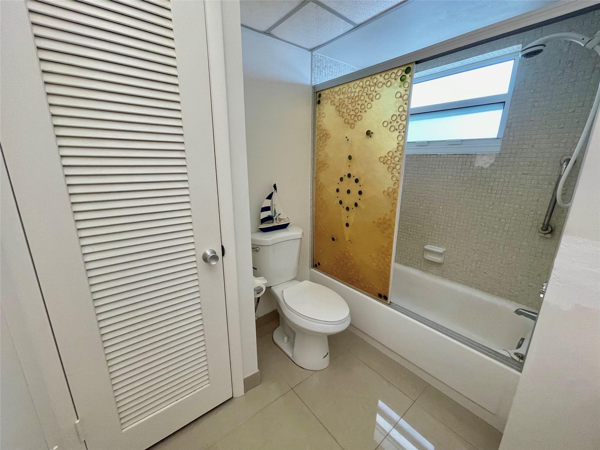 1175 NE Miami Gardens Drive 405, Miami, FL 33179 — photo 14 of 44