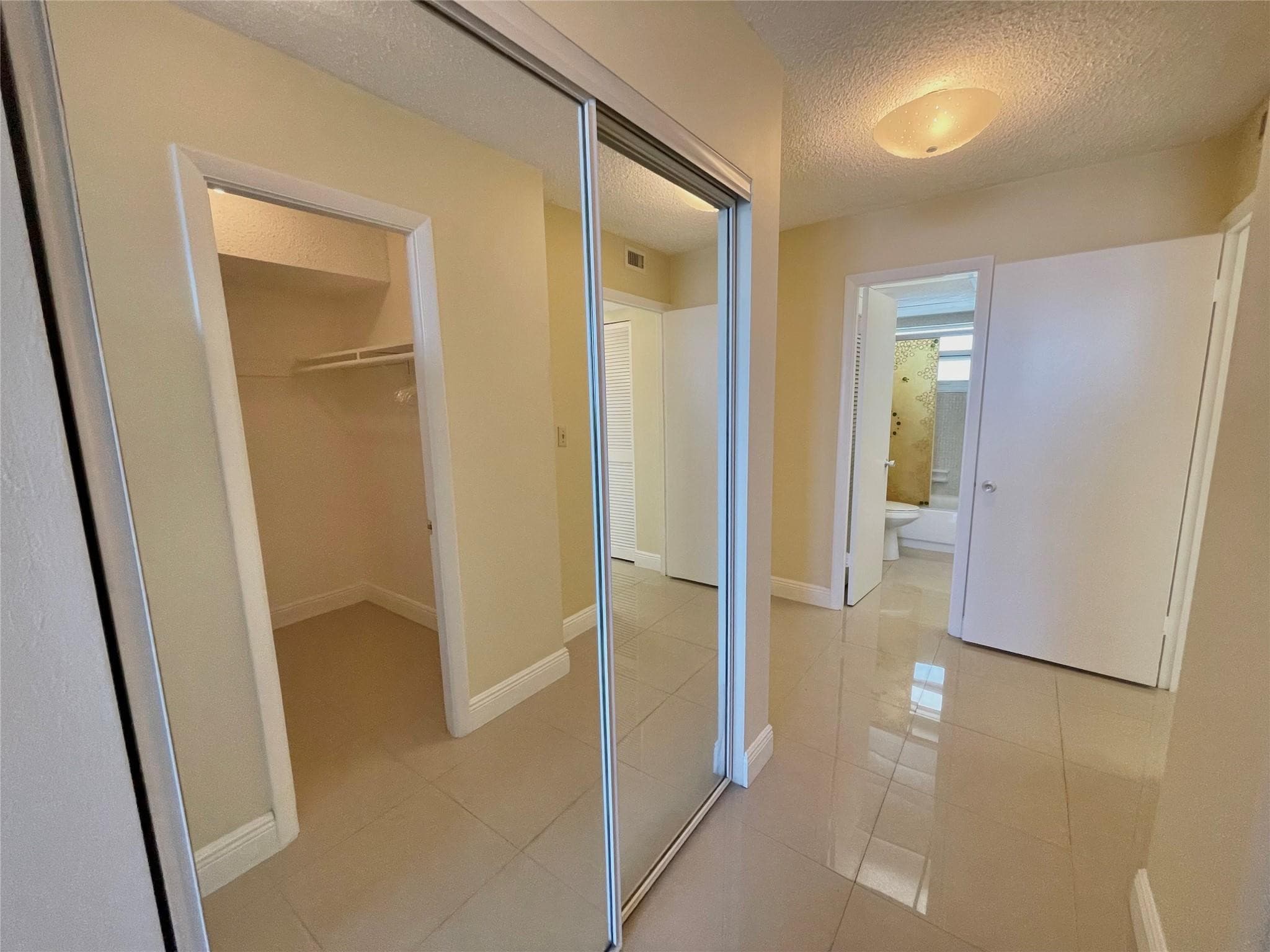 1175 NE Miami Gardens Drive 405, Miami, FL 33179 — photo 20 of 44