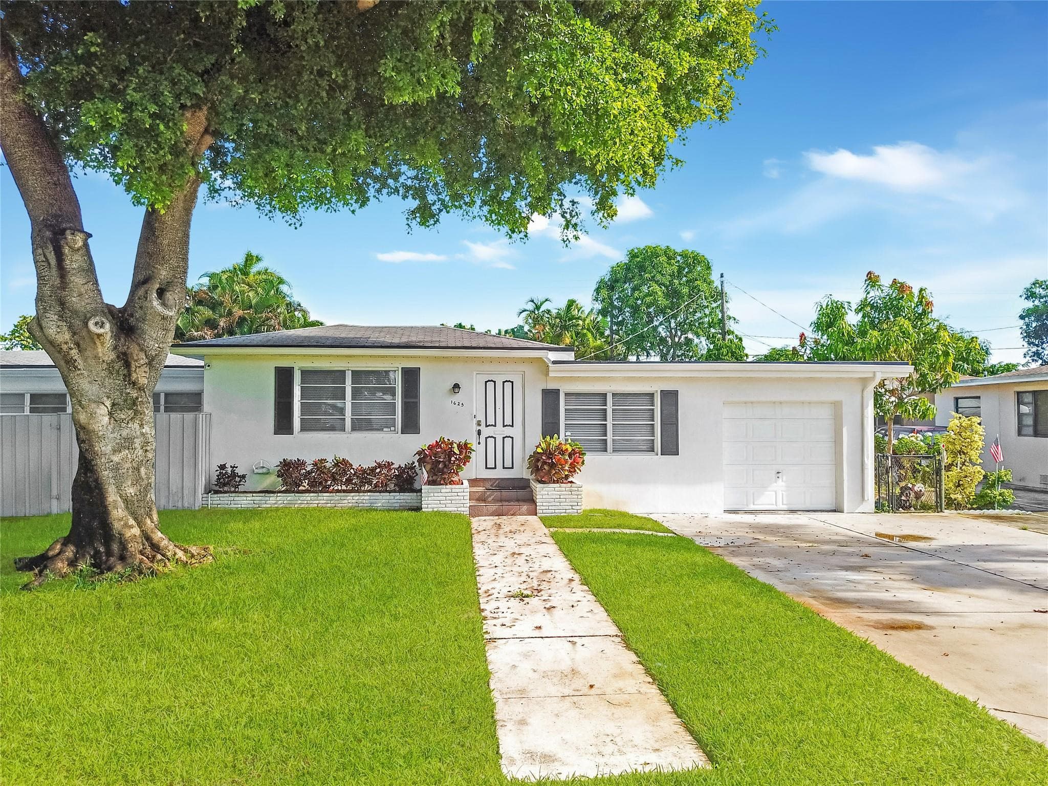 1625 Cleveland Street, Hollywood, FL 33020 — photo 49 of 62