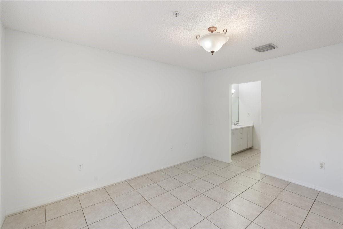 10129 W Atlantic Boulevard 10129, Coral Springs, FL 33071 — photo 10 of 25