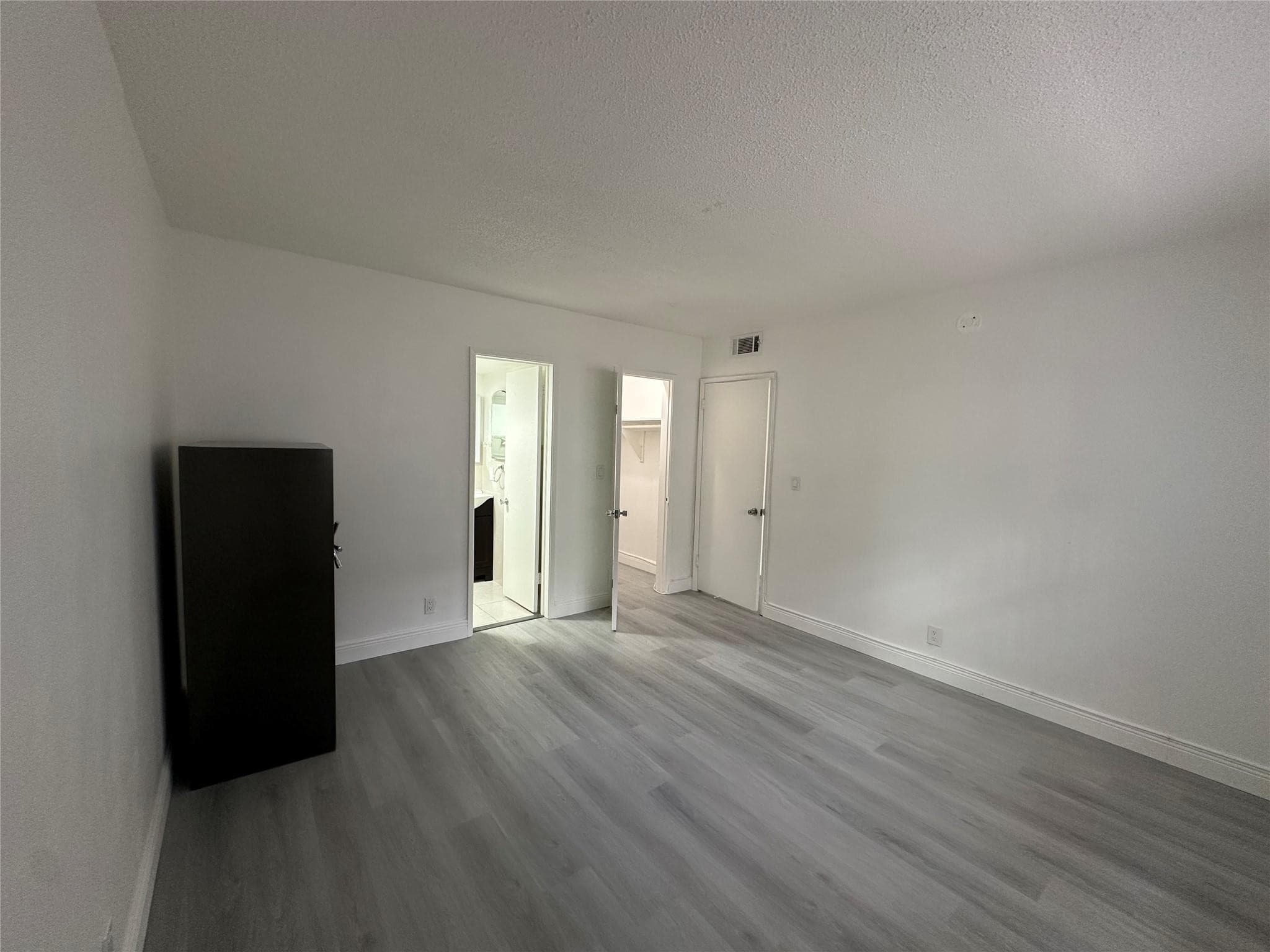 651 Pine Drive, Pompano Beach, FL 33060 — photo 18 of 40