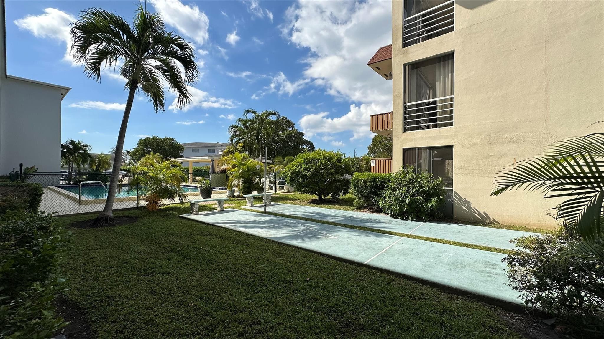 651 Pine Drive, Pompano Beach, FL 33060 — photo 35 of 40