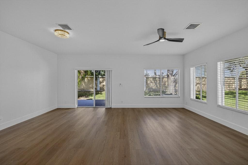 4243 SW 10th Court, Deerfield Beach, FL 33442 — photo 4 of 49