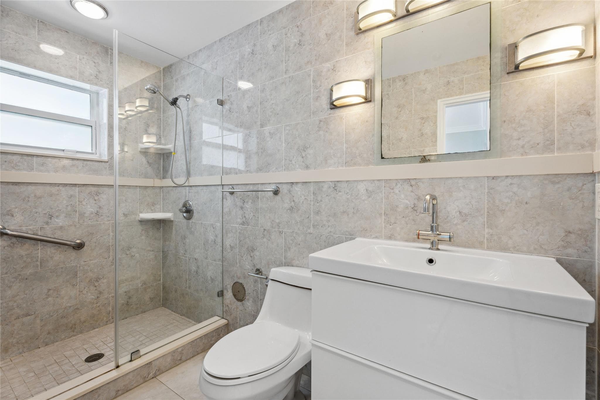 315 Van Buren Street 205b, Hollywood, FL 33019 — photo 9 of 17