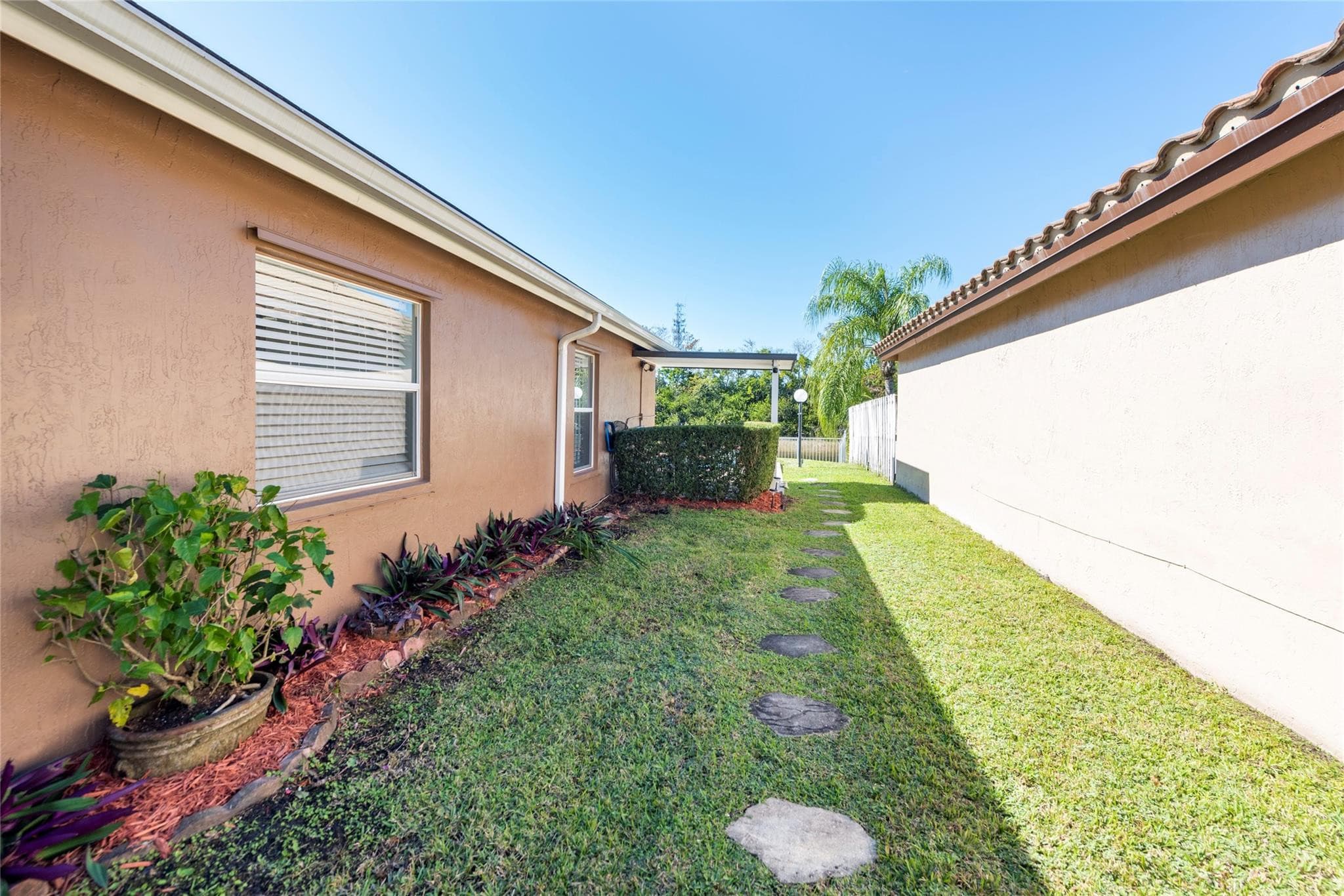 160 NW 166th Avenue, Pembroke Pines, FL 33028 — photo 23 of 31