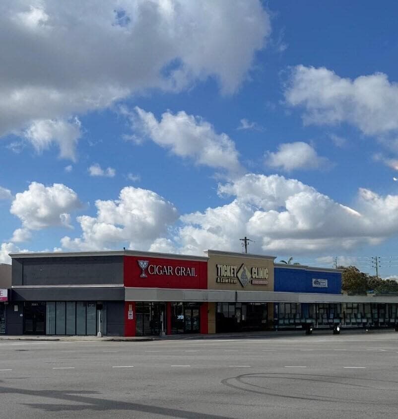 3061 N Federal Highway, Fort Lauderdale, FL 33306 — photo 3 of 7