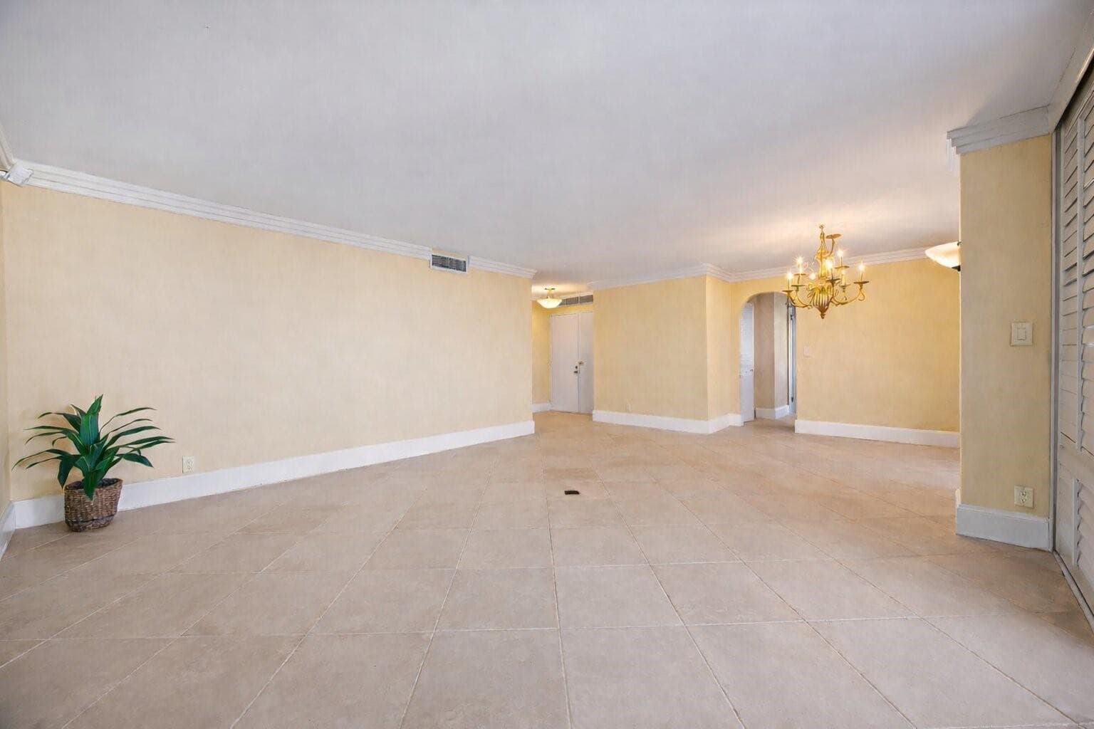 936 Intracoastal Drive 19F, Fort Lauderdale, FL 33304 — photo 16 of 52