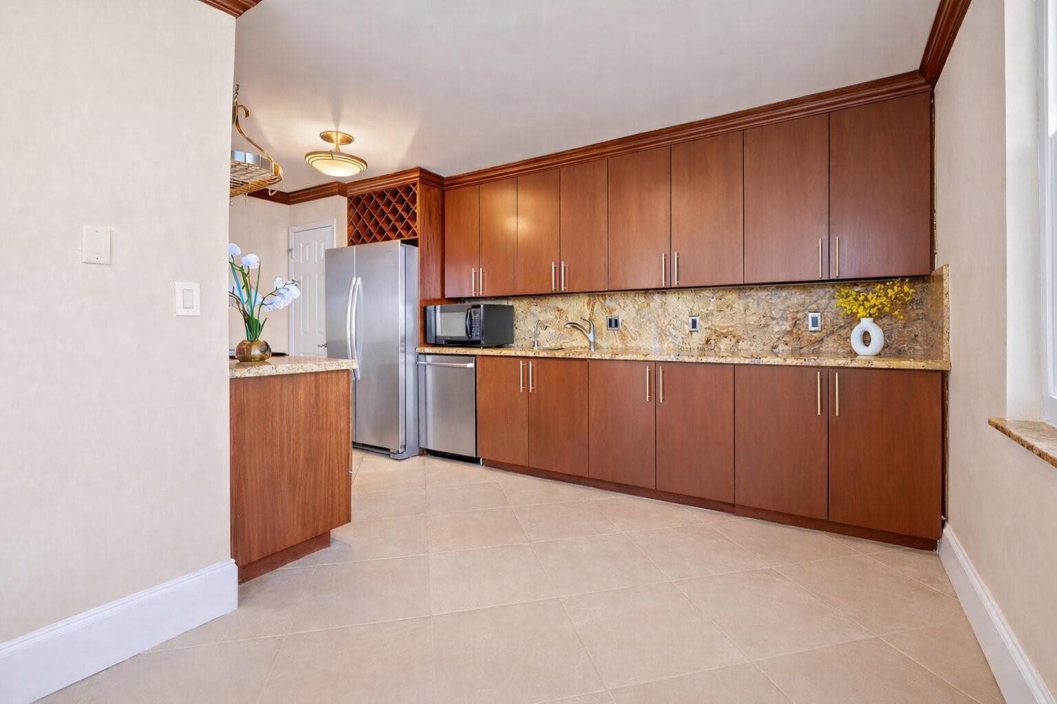 936 Intracoastal Drive 19F, Fort Lauderdale, FL 33304 — photo 25 of 52