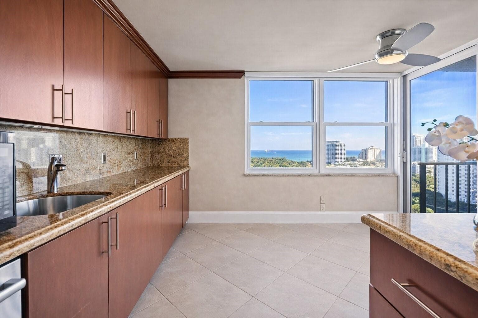 936 Intracoastal Drive 19F, Fort Lauderdale, FL 33304 — photo 28 of 52