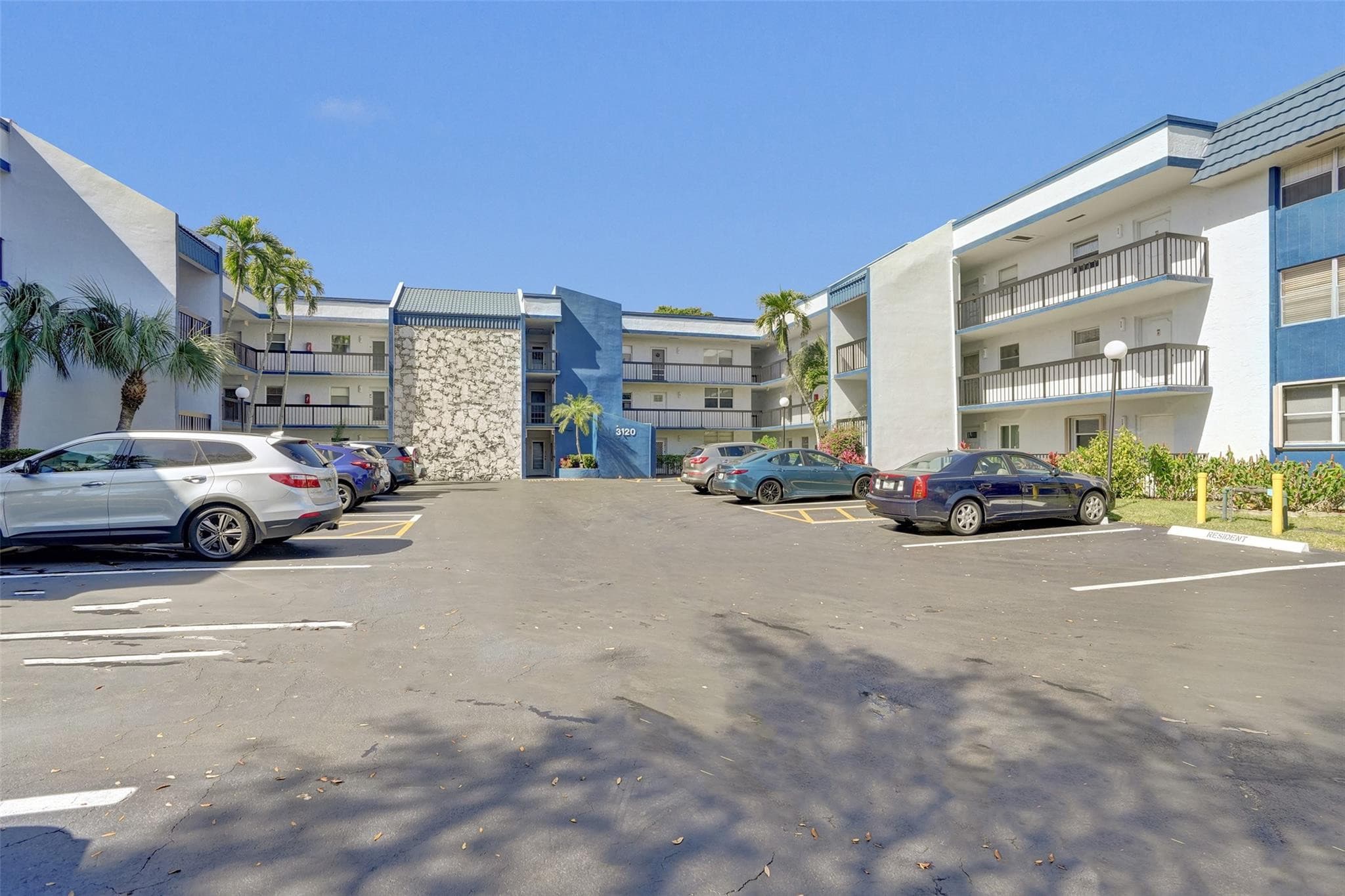 3120 Holiday Springs Boulevard 106, Margate, FL 33063 — photo 43 of 56