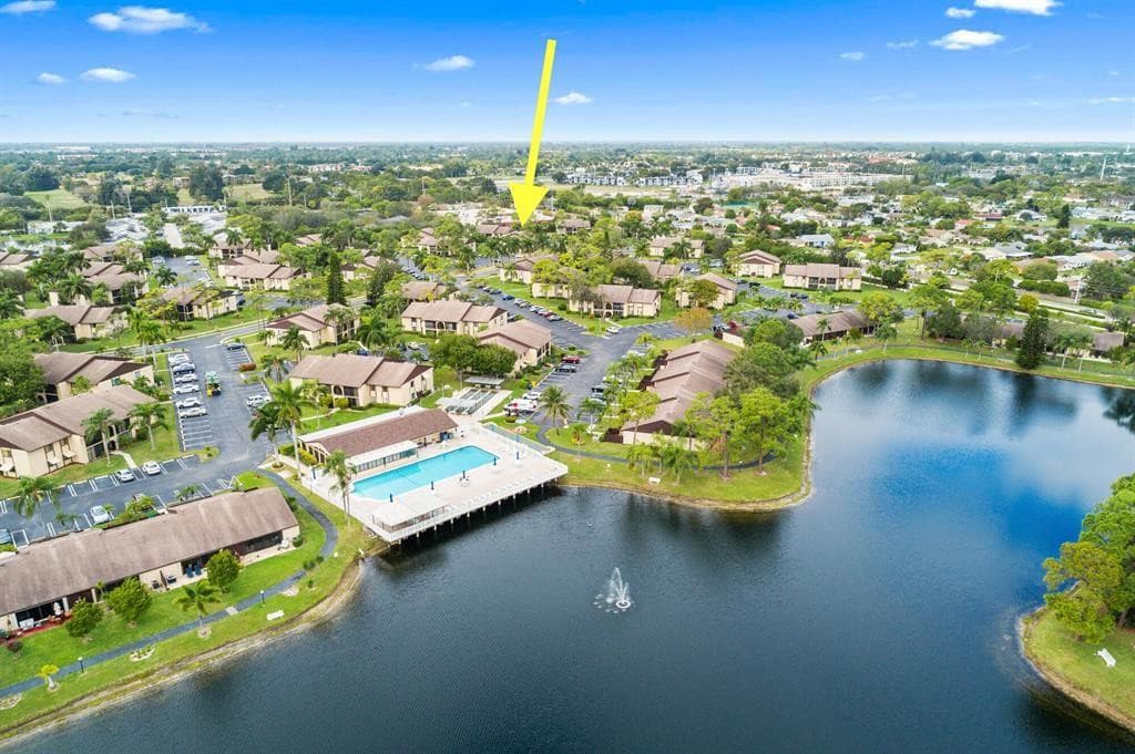444 Pine Glen Lane D-1, Greenacres, FL 33463 — photo 1 of 28