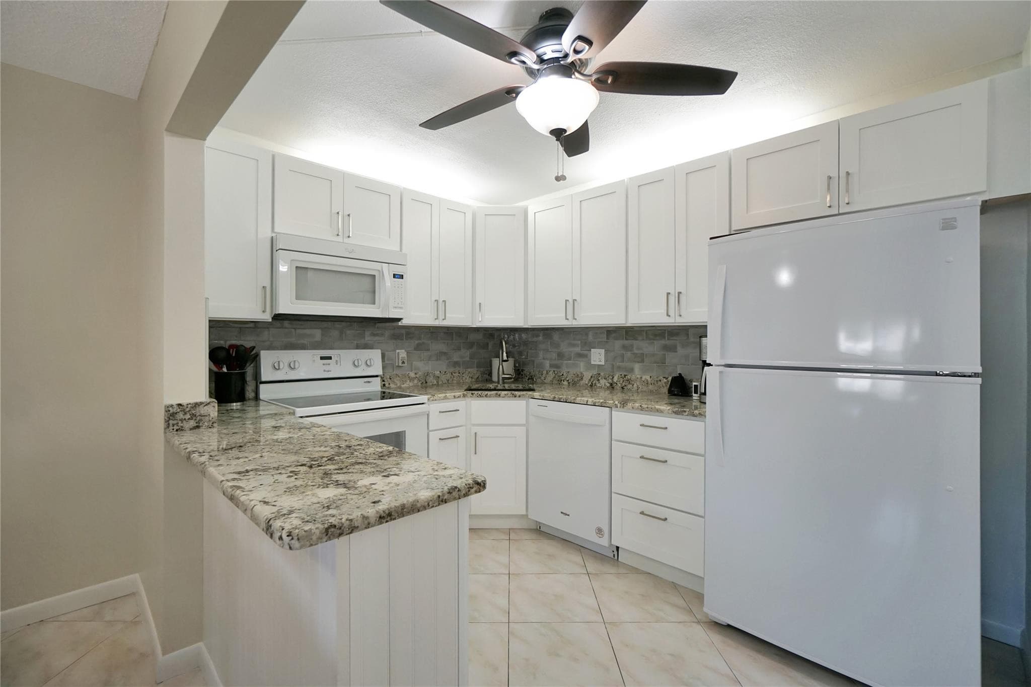 444 Pine Glen Lane D-1, Greenacres, FL 33463 — photo 3 of 28