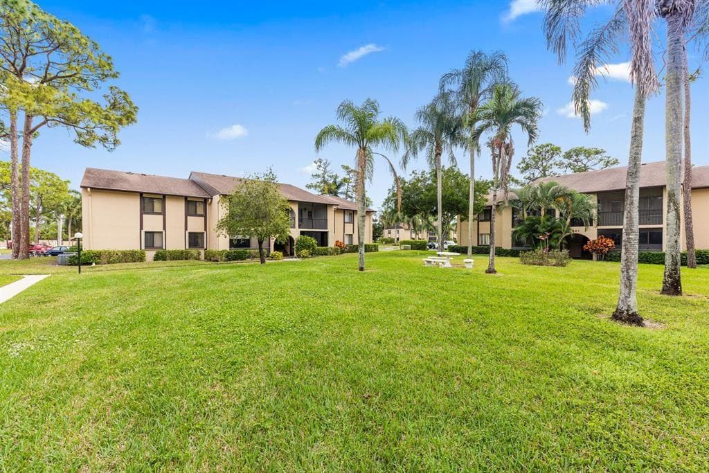444 Pine Glen Lane D-1, Greenacres, FL 33463 — photo 18 of 28