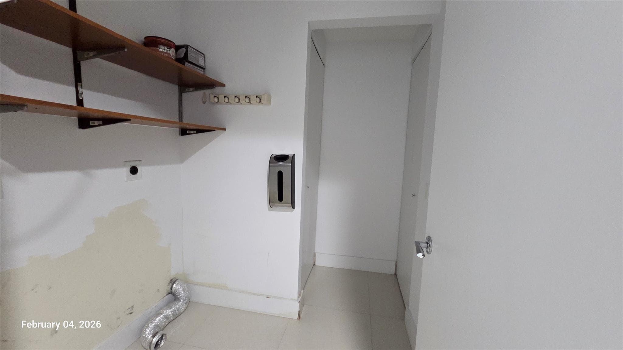 2950 NE 188th Street 110, Miami, FL 33180 — photo 11 of 21