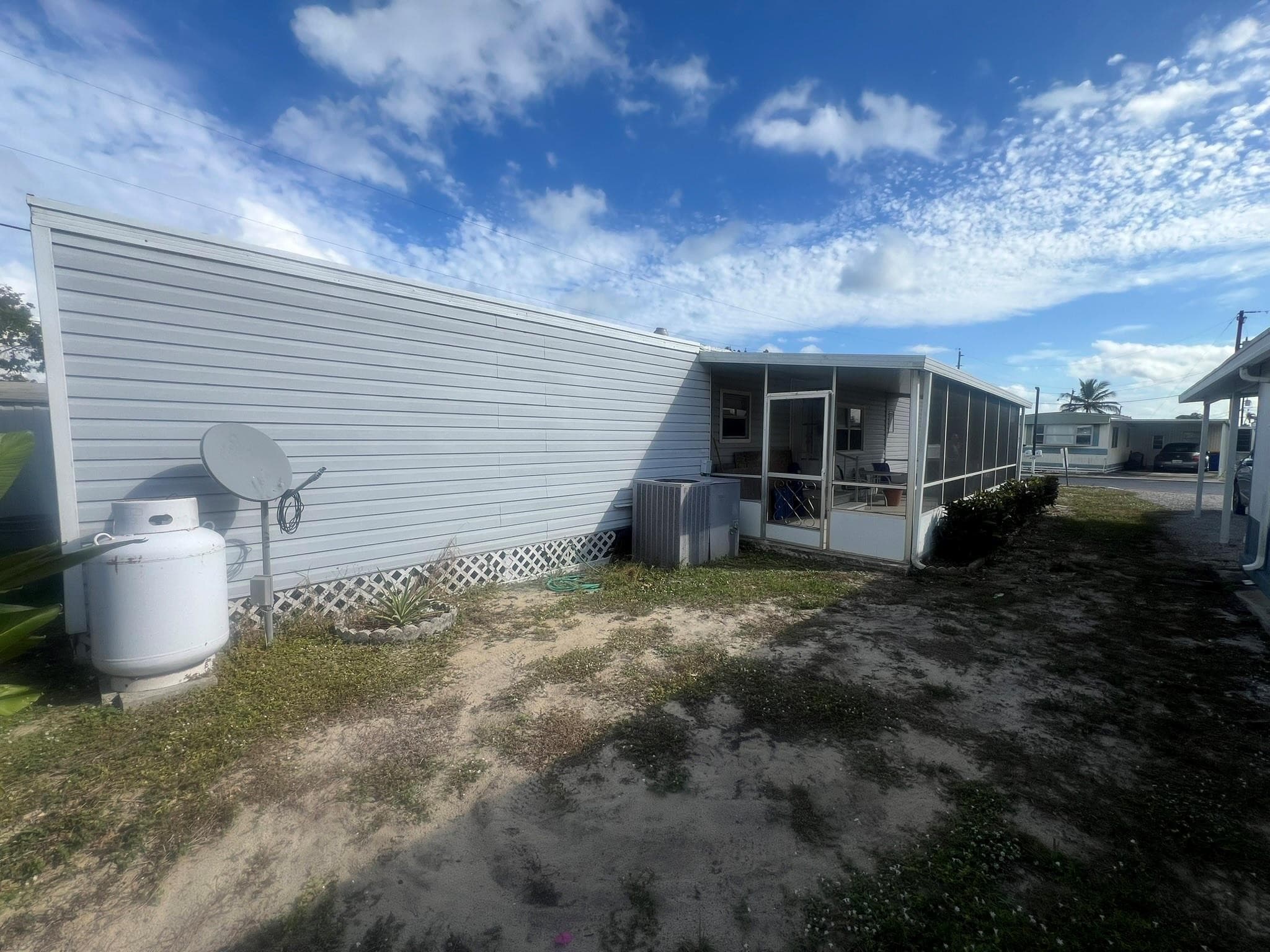 10885 SE Federal Highway 98, Hobe Sound, FL 33455 — photo 12 of 37