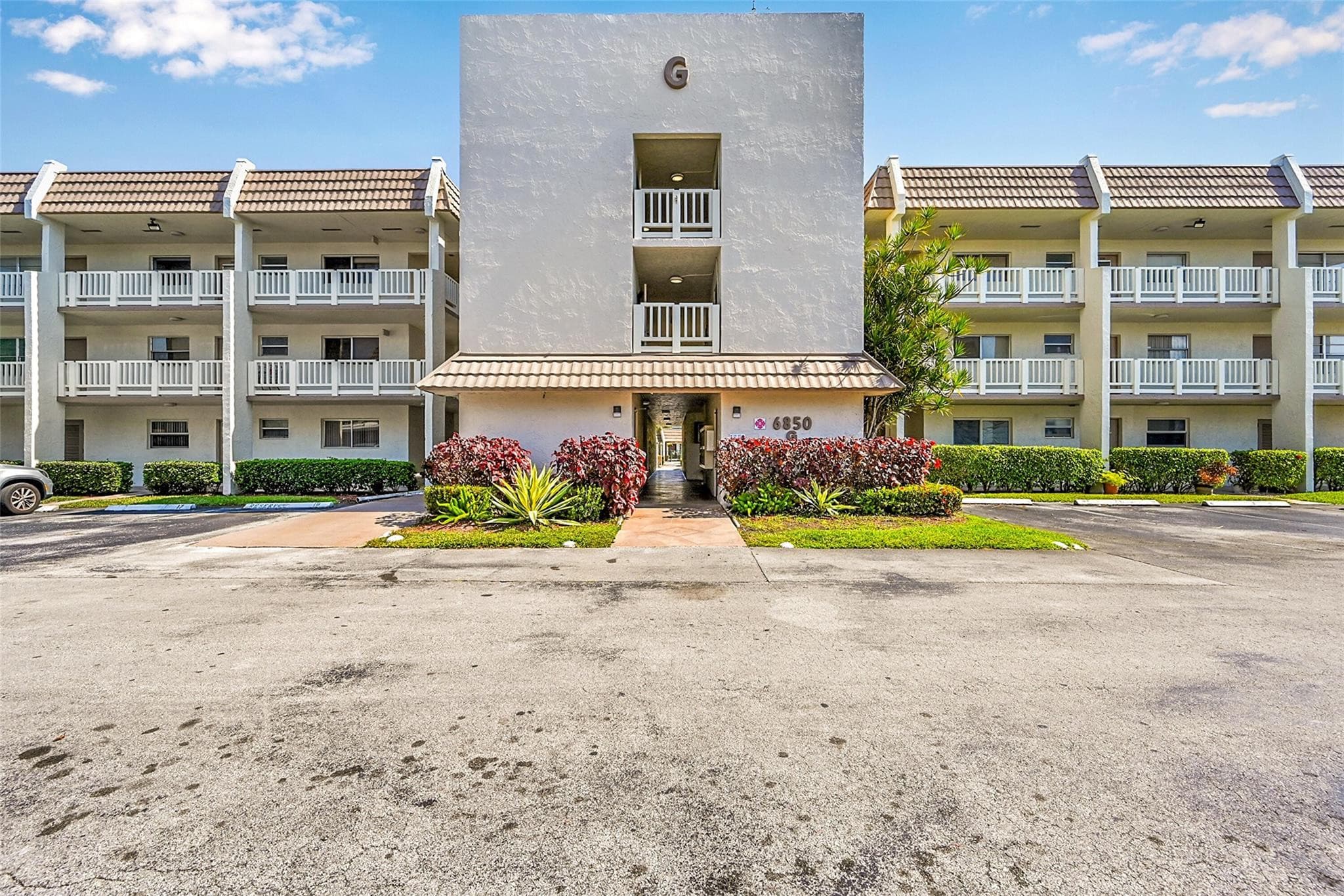 6850 Royal Palm Boulevard G202, Margate, FL 33063 — photo 1 of 31