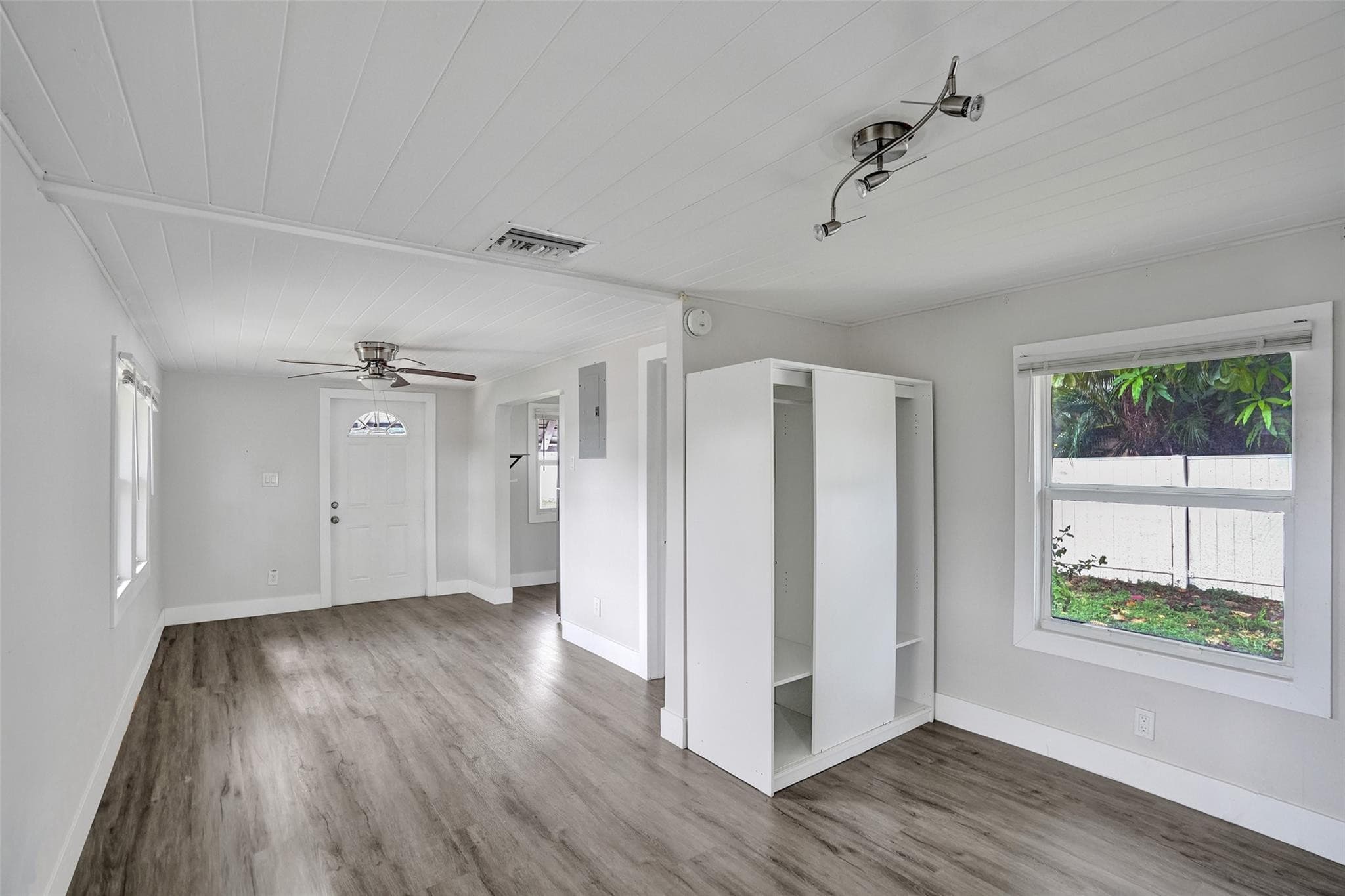 1201 N Andrews Avenue, Fort Lauderdale, FL 33311 — photo 22 of 48