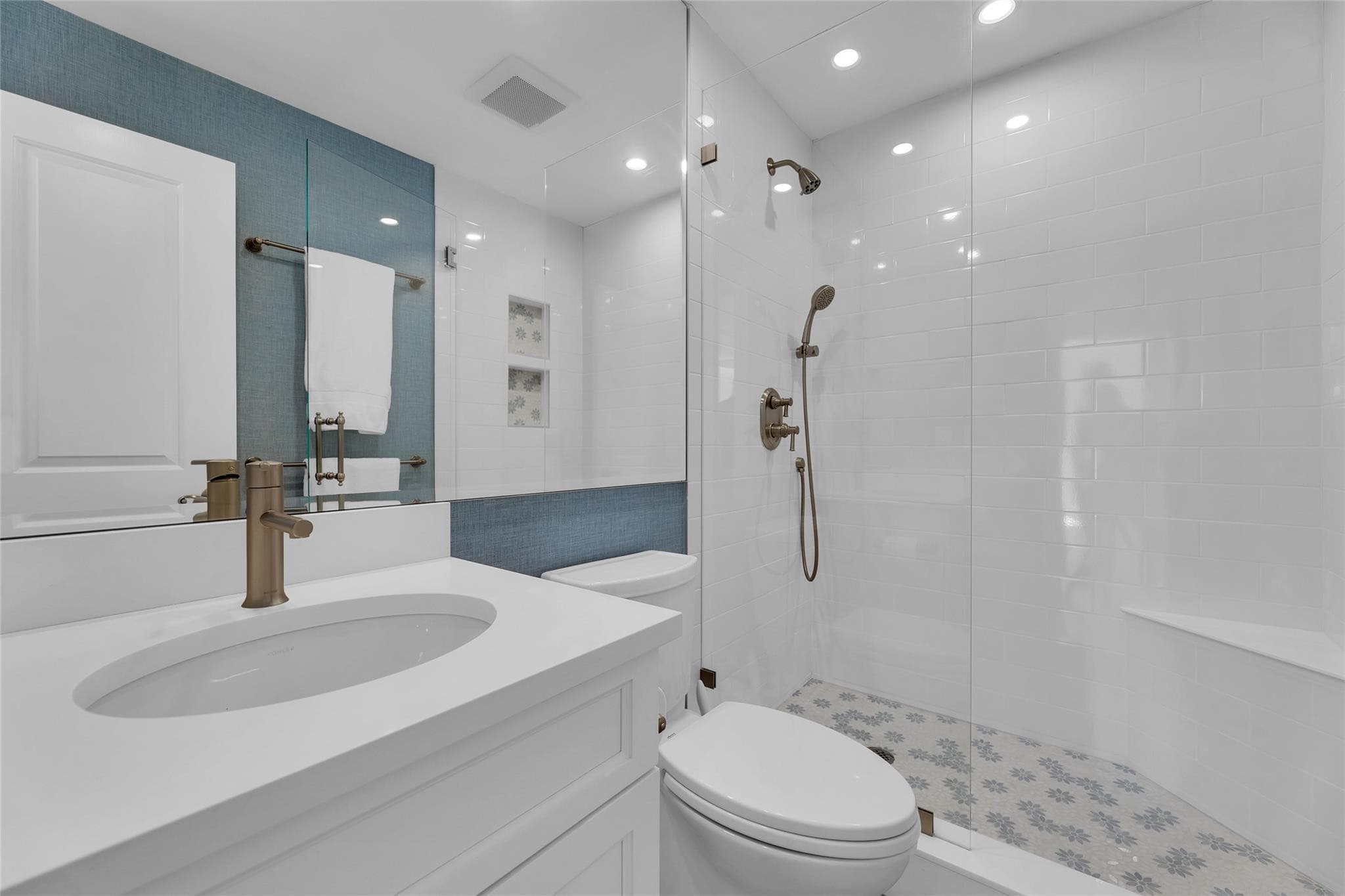 6299 Bay Club Drive 4, Fort Lauderdale, FL 33308 — photo 10 of 36