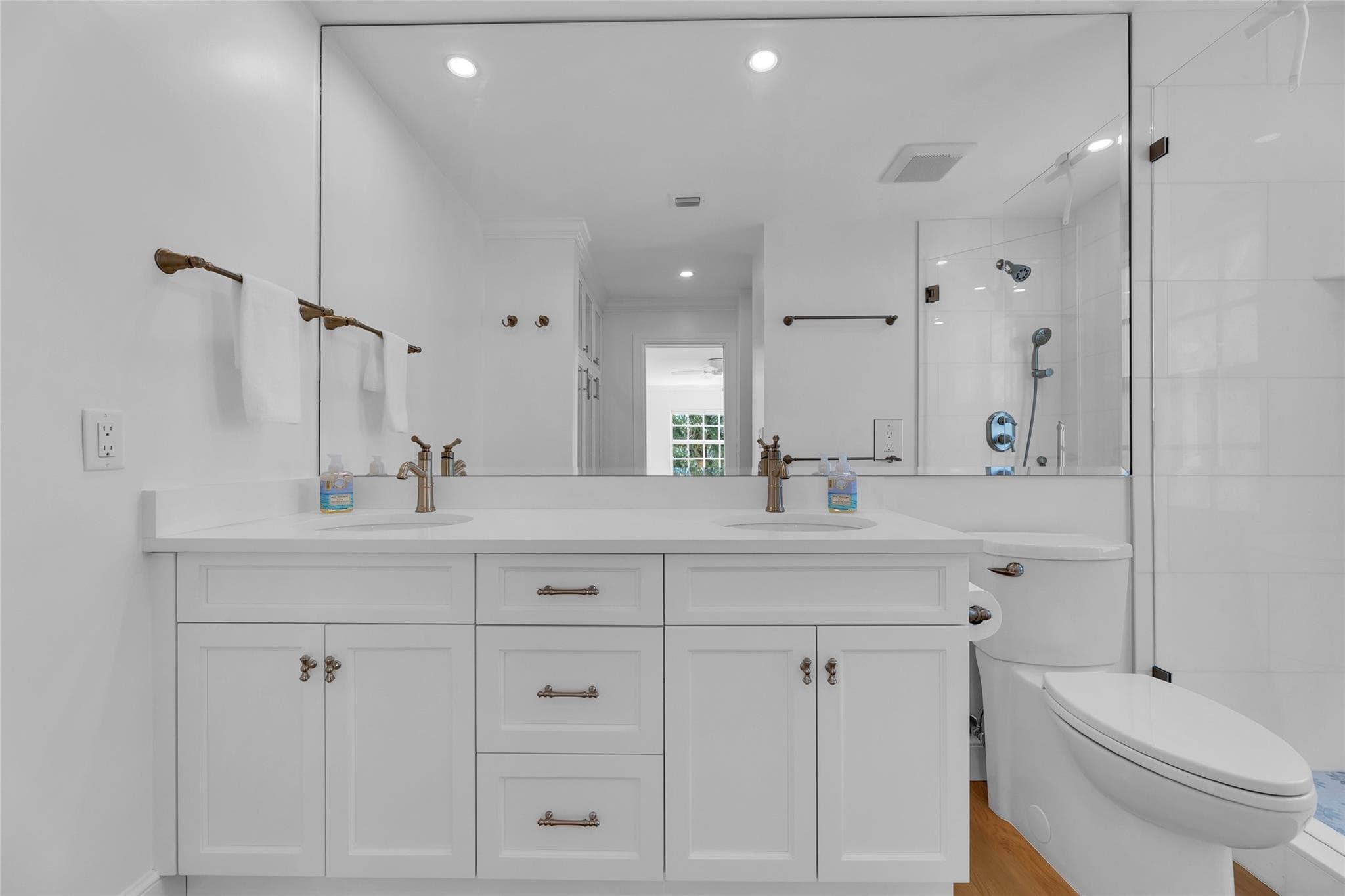 6299 Bay Club Drive 4, Fort Lauderdale, FL 33308 — photo 16 of 36
