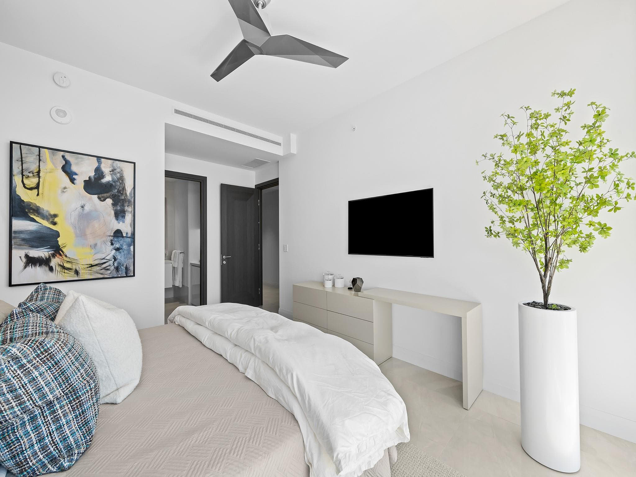 920 Intracoastal Drive Ph1, Fort Lauderdale, FL 33304 — photo 67 of 91