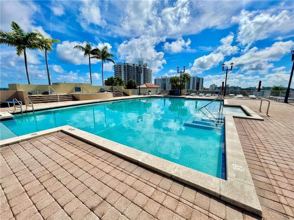 3020 NE 32nd Avenue 905, Fort Lauderdale, FL 33308 — photo 29 of 50