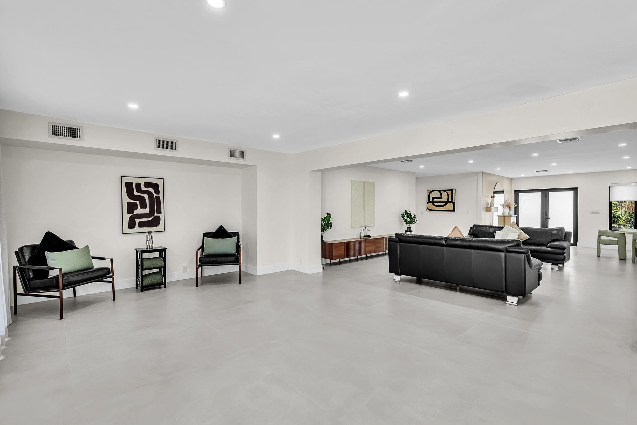 3111 N 52nd Avenue, Hollywood, FL 33021 — photo 18 of 77