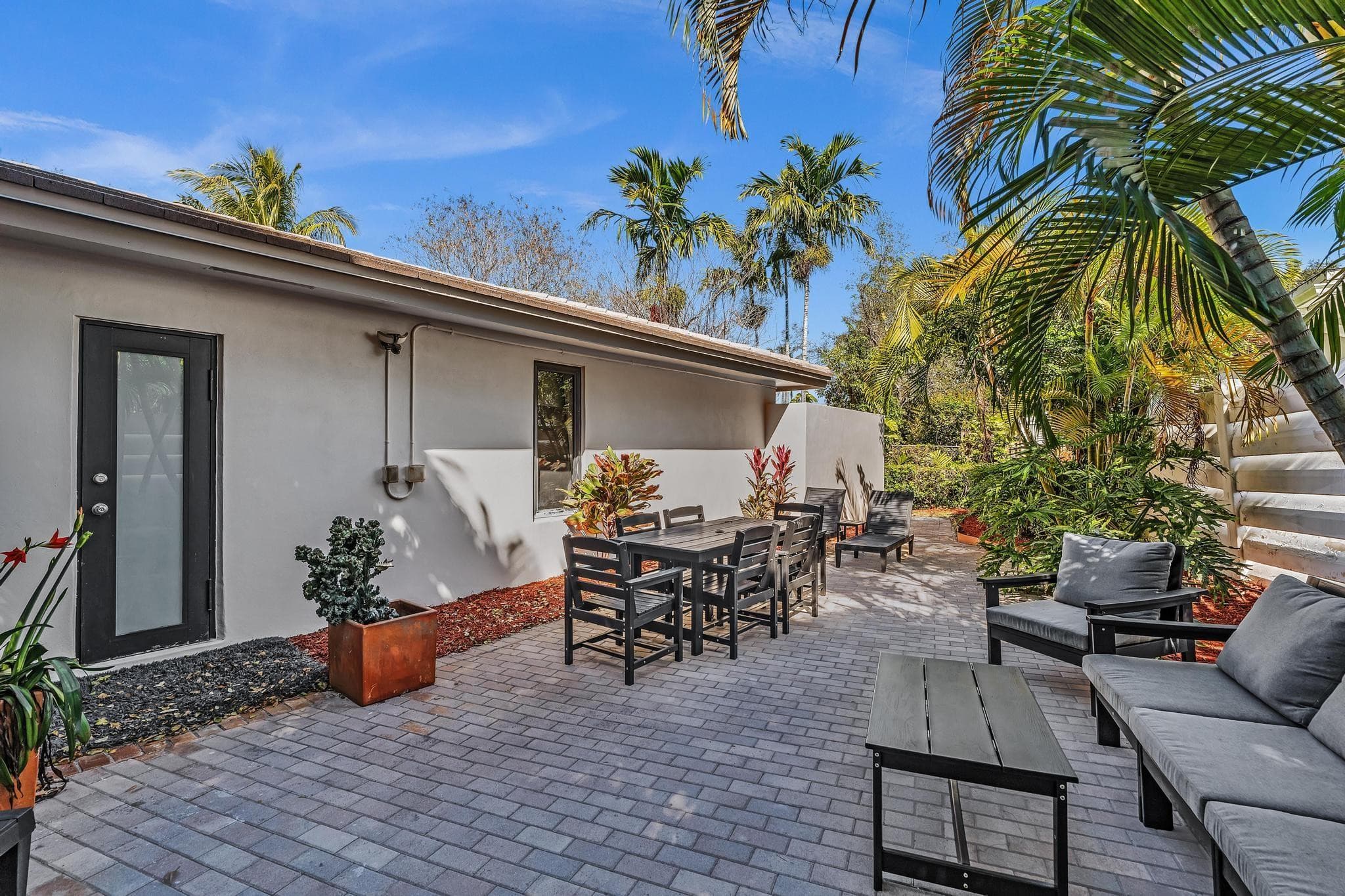 3111 N 52nd Avenue, Hollywood, FL 33021 — photo 49 of 77