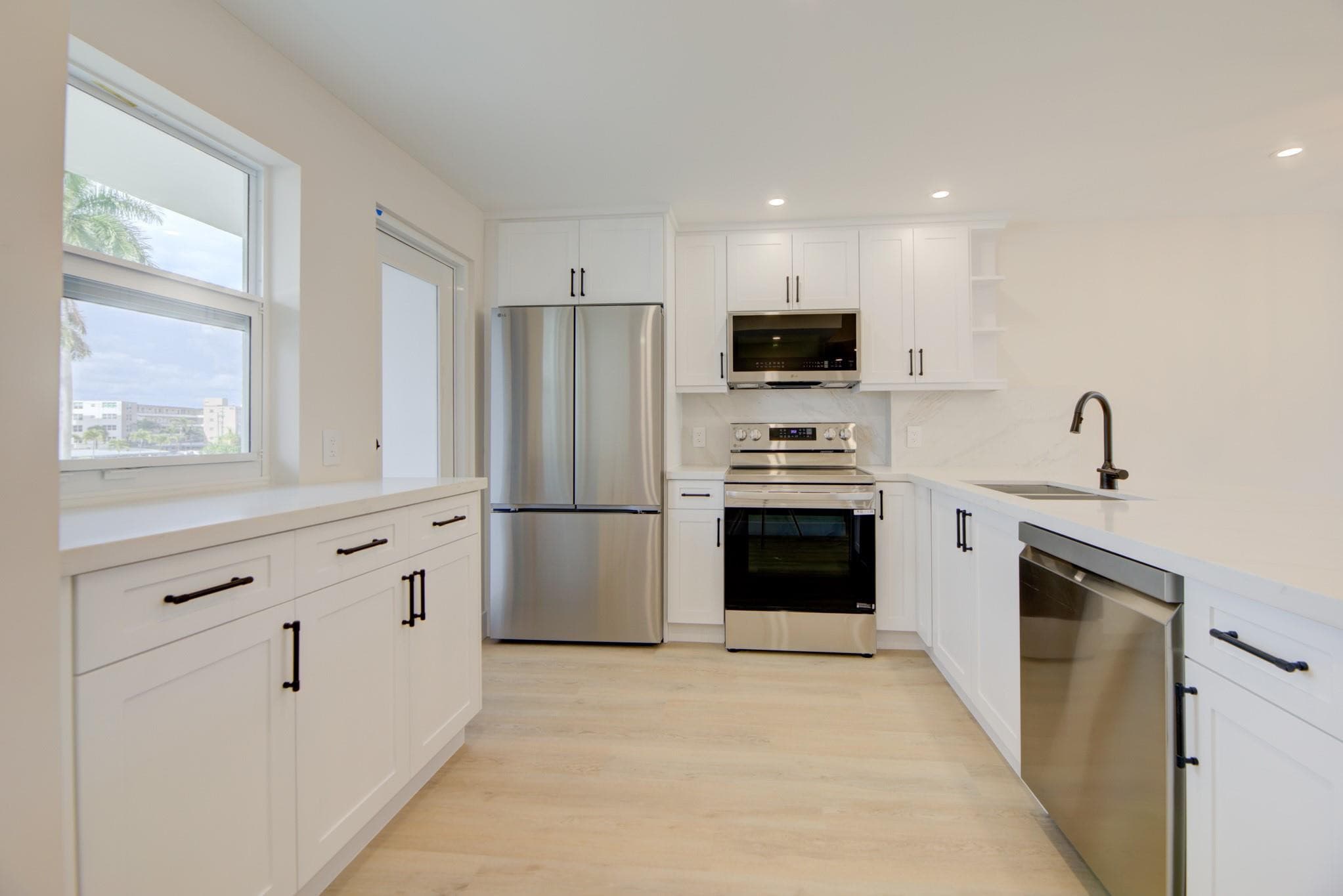 201 N Ocean Boulevard 207, Pompano Beach, FL 33062 — photo 6 of 35