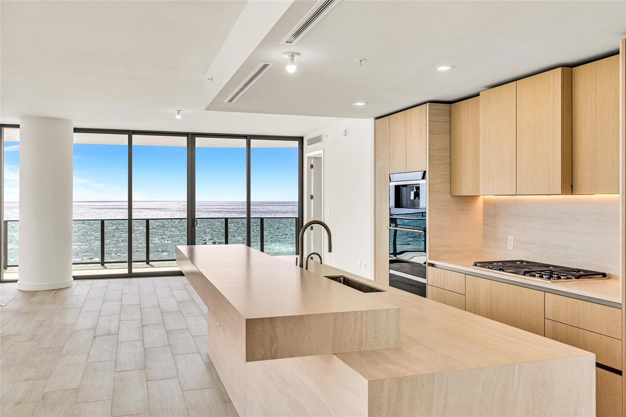900 N Ocean Boulevard 606, Pompano Beach, FL 33062 — photo 11 of 62