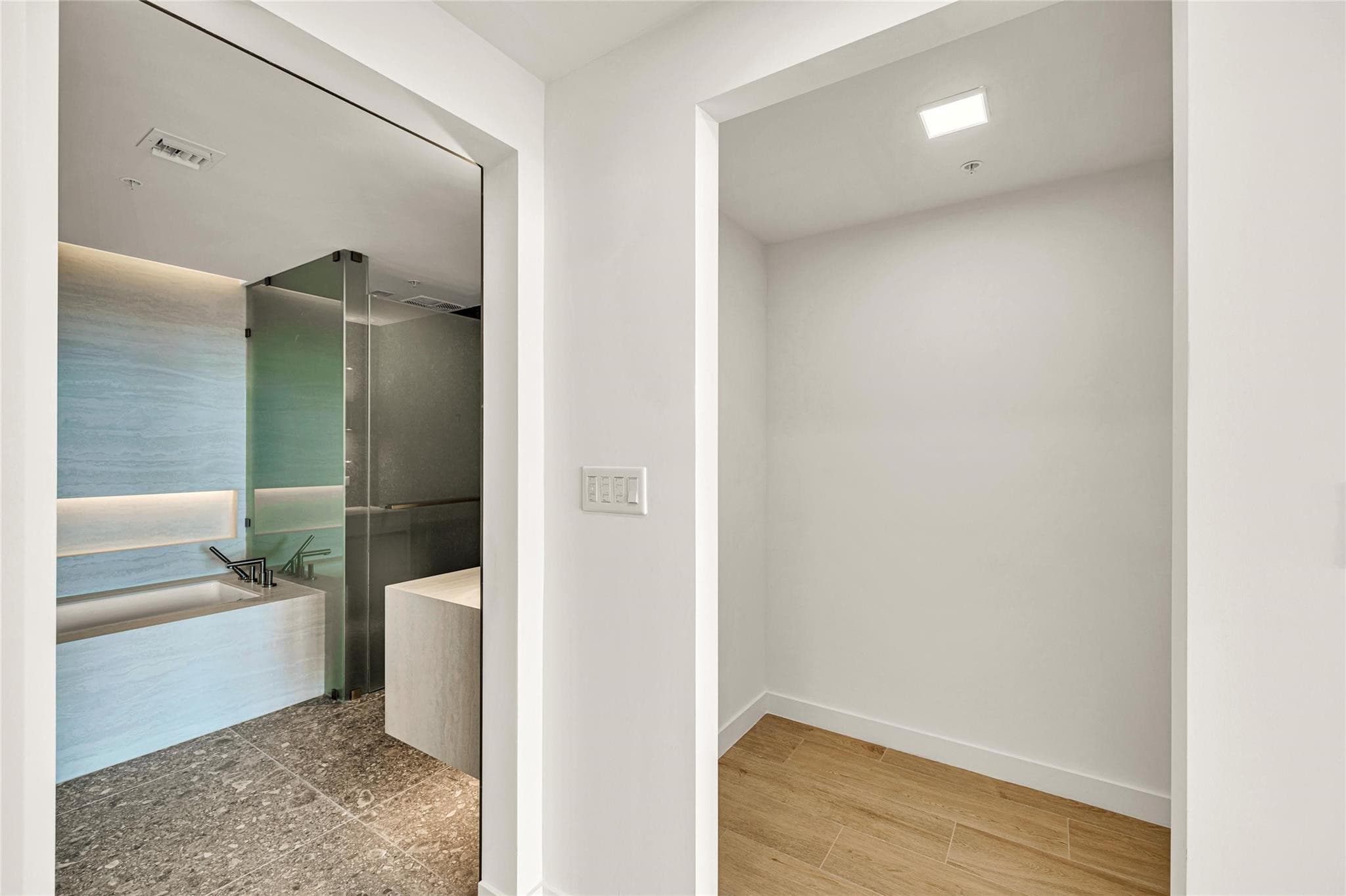 900 N Ocean Boulevard 606, Pompano Beach, FL 33062 — photo 17 of 62