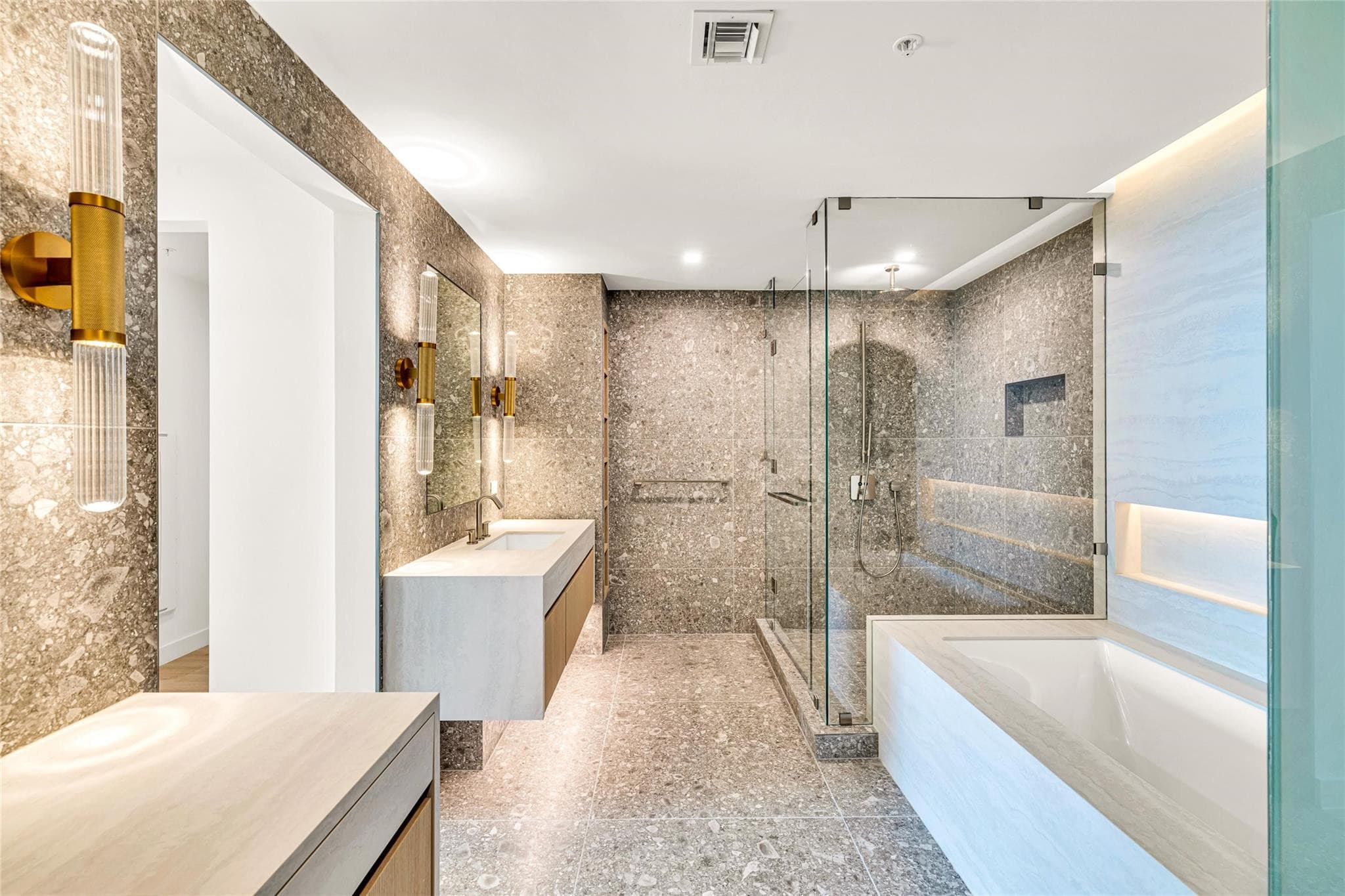 900 N Ocean Boulevard 606, Pompano Beach, FL 33062 — photo 19 of 62
