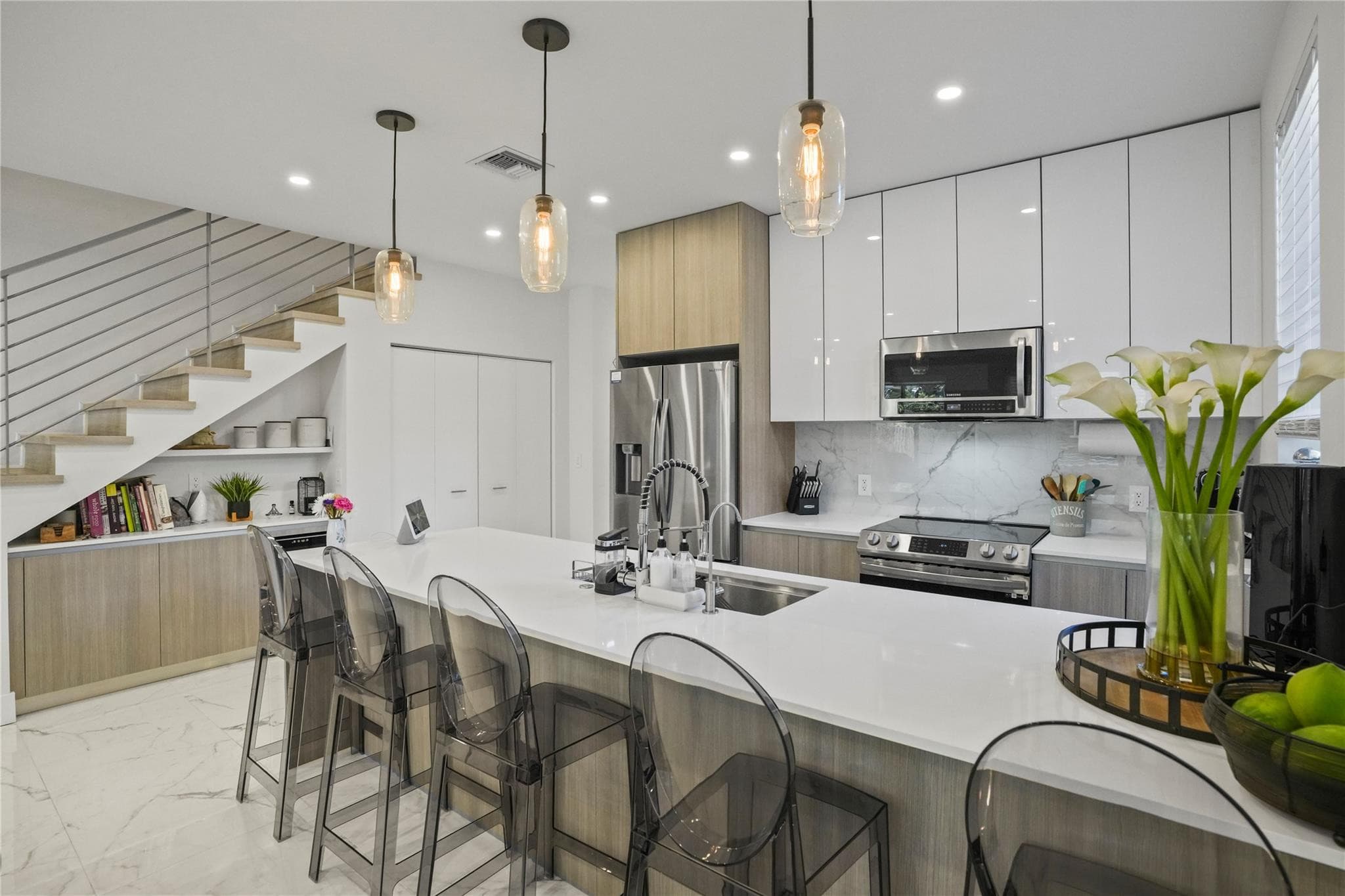 1514 SW 4th Avenue 1514, Fort Lauderdale, FL 33315 — photo 2 of 65