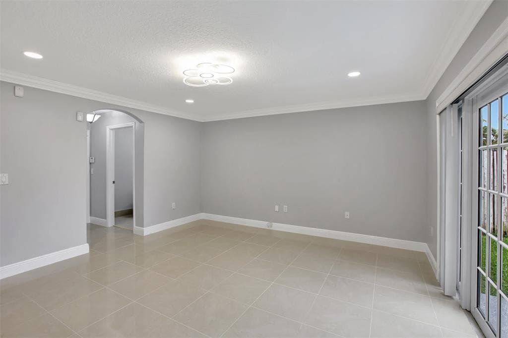 2355 NW 138th Drive, Sunrise, FL 33323 — photo 13 of 33
