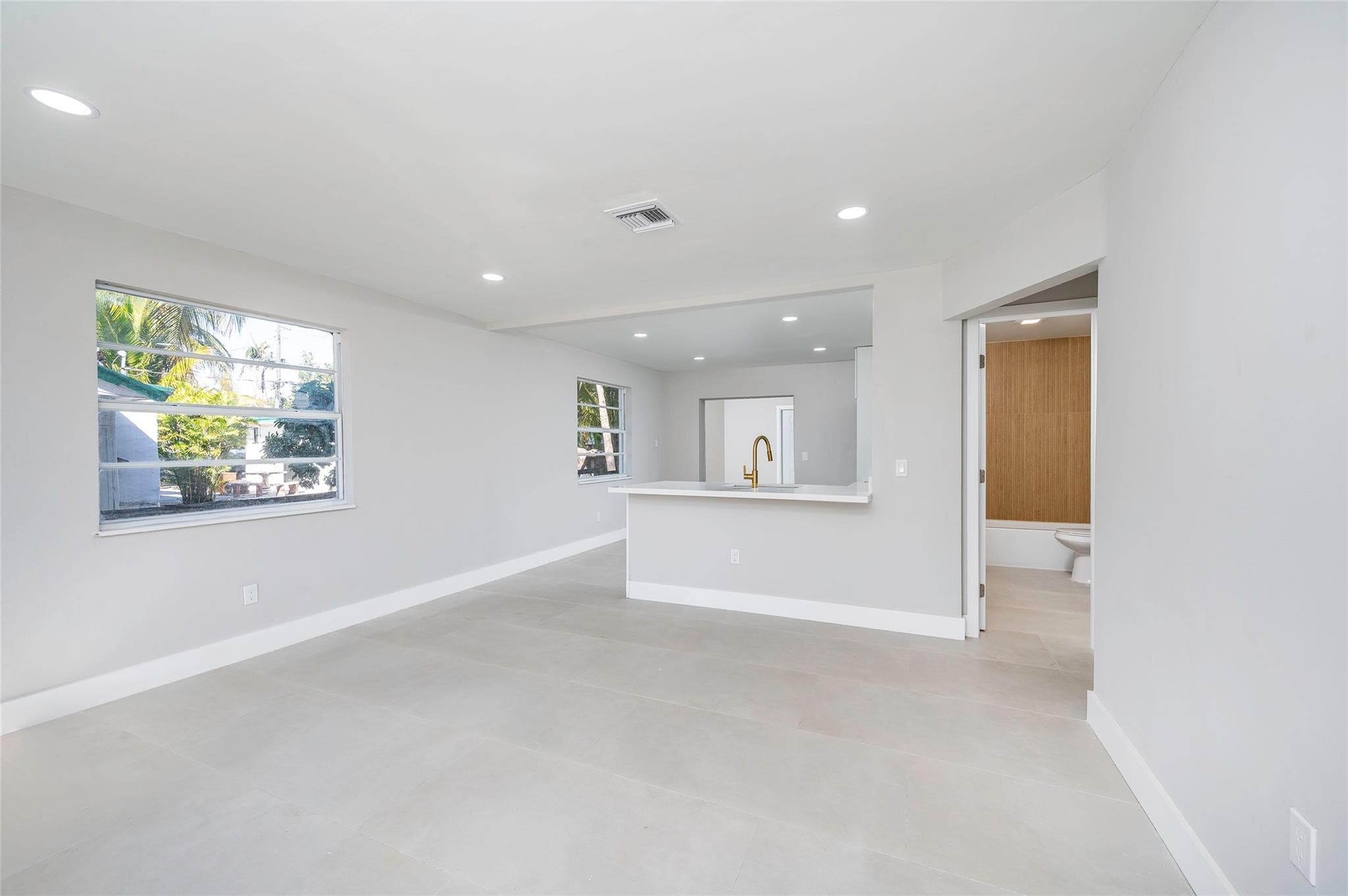 1161 NW 105th Terrace, Miami, FL 33150 — photo 4 of 25