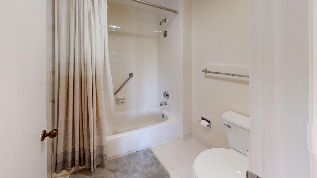 8460 Casa Del Lago E, Boca Raton, FL 33433 — photo 27 of 37