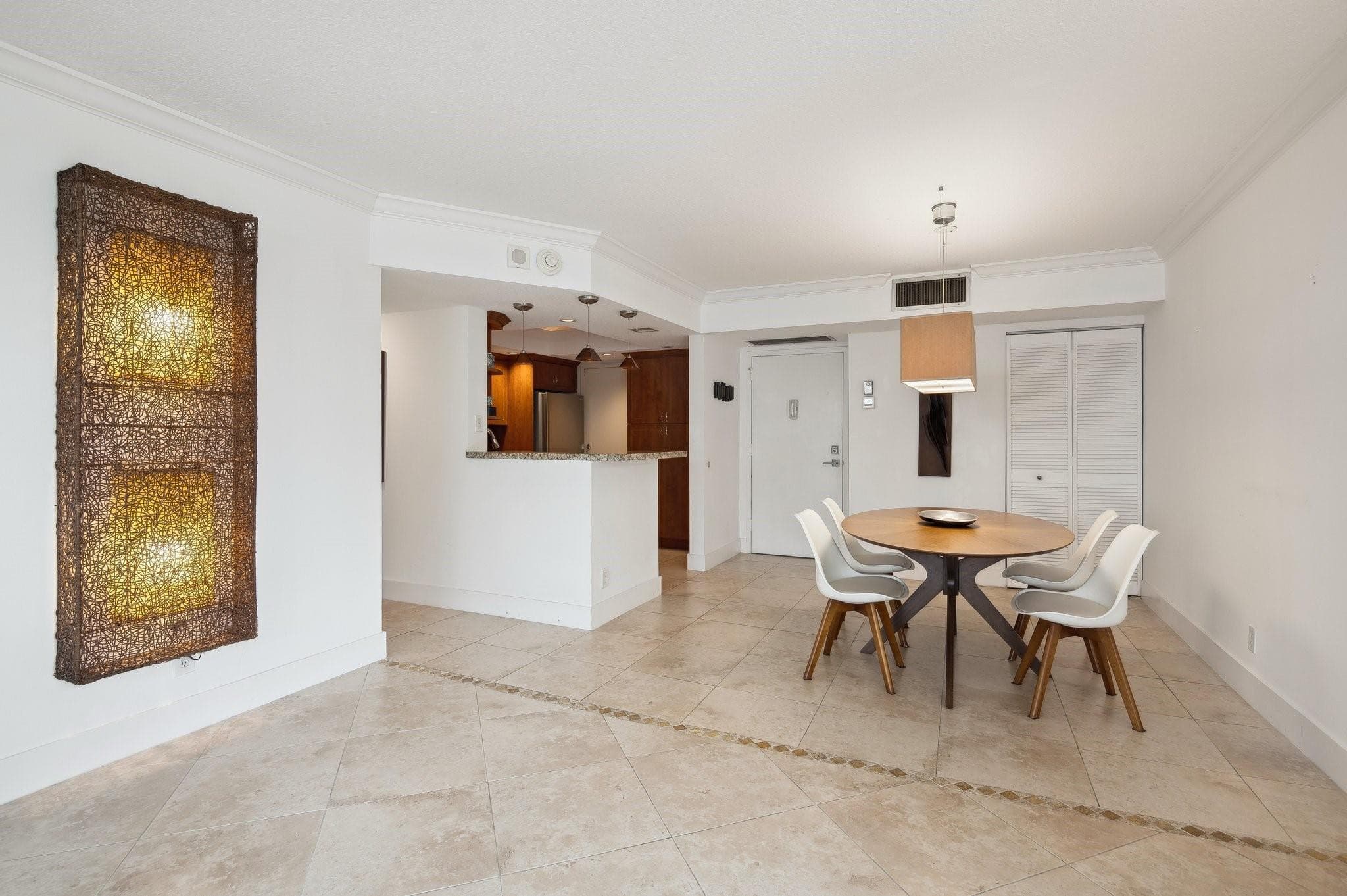 1170 N Federal Highway 311, Fort Lauderdale, FL 33304 — photo 8 of 38