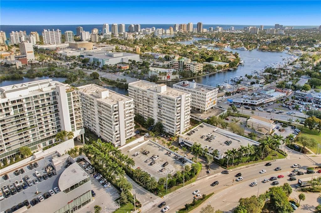 1170 N Federal Highway 311, Fort Lauderdale, FL 33304 — photo 34 of 38
