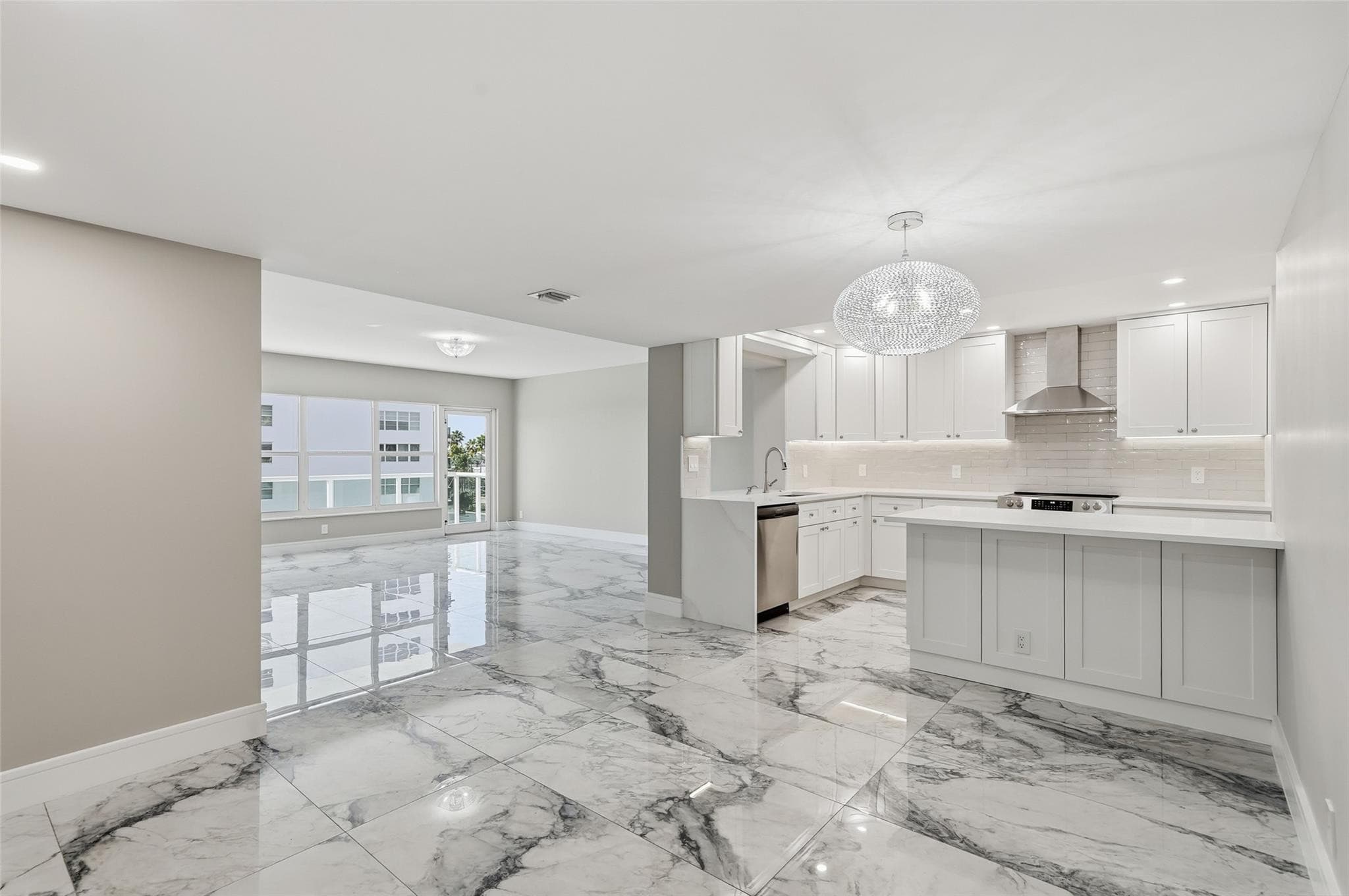 3550 Galt Ocean Drive 305, Fort Lauderdale, FL 33308 — photo 6 of 58