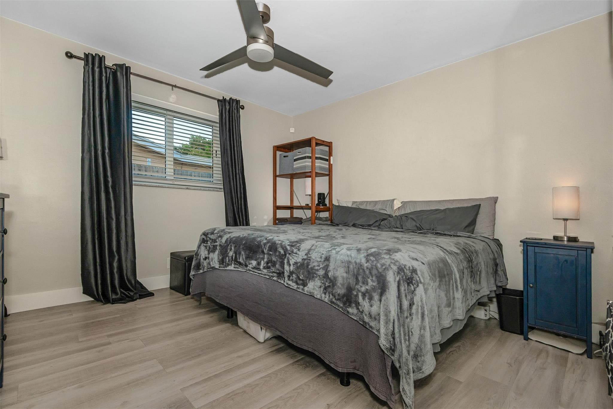 1425 NE 55th Street, Fort Lauderdale, FL 33334 — photo 17 of 43