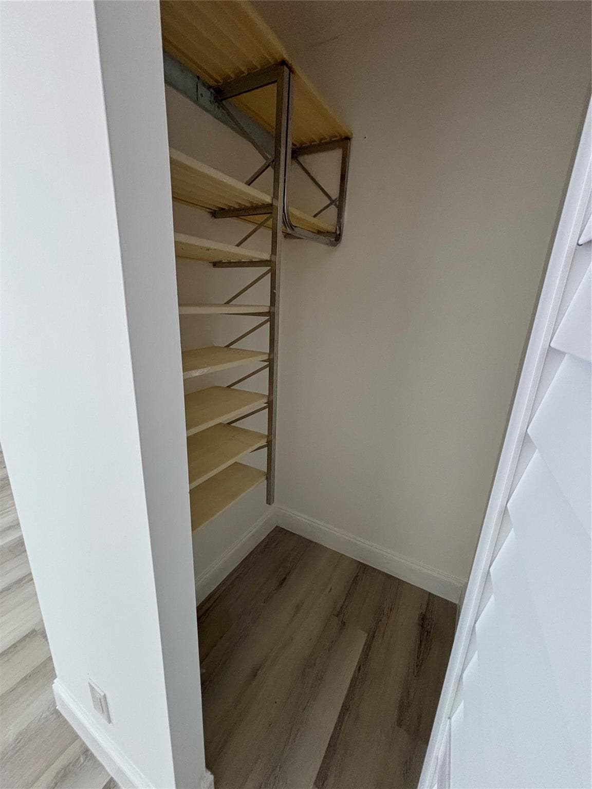 20301 W Country Club Drive 1127, Aventura, FL 33180 — photo 18 of 26