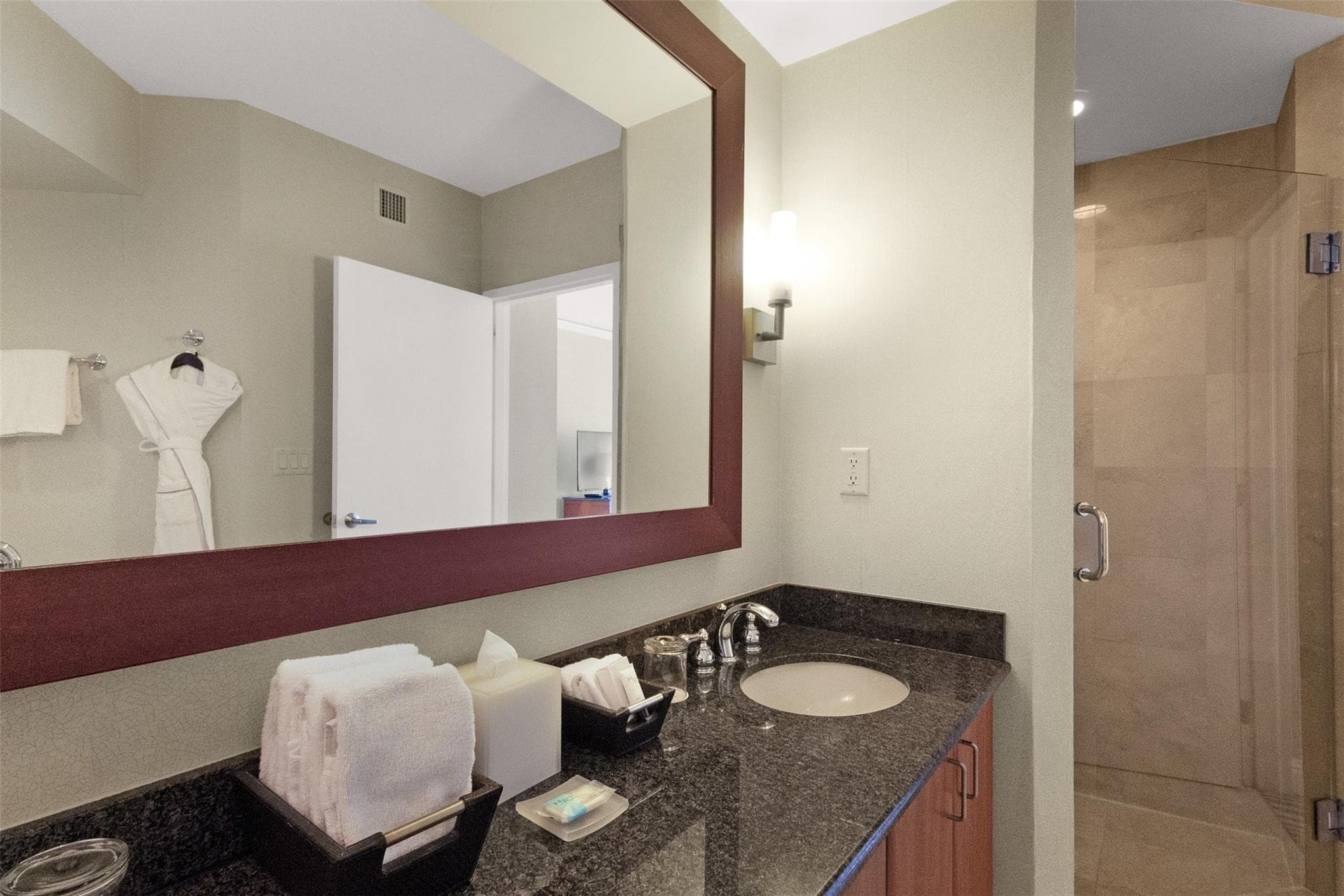 18001 Collins Avenue 2614, Sunny Isles Beach, FL 33160 — photo 31 of 56