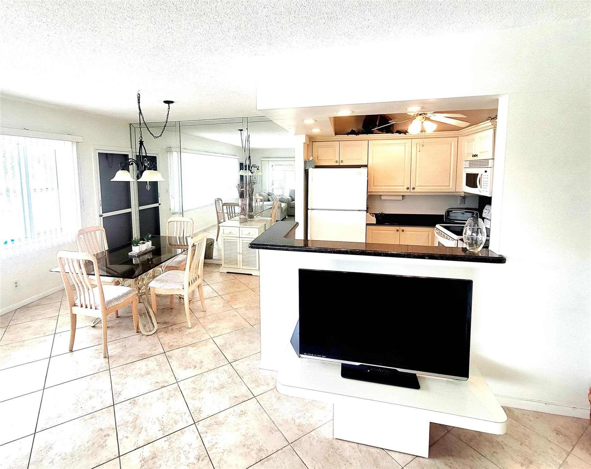 3200 NE 7th Court 208a, Pompano Beach, FL 33062 — photo 8 of 32