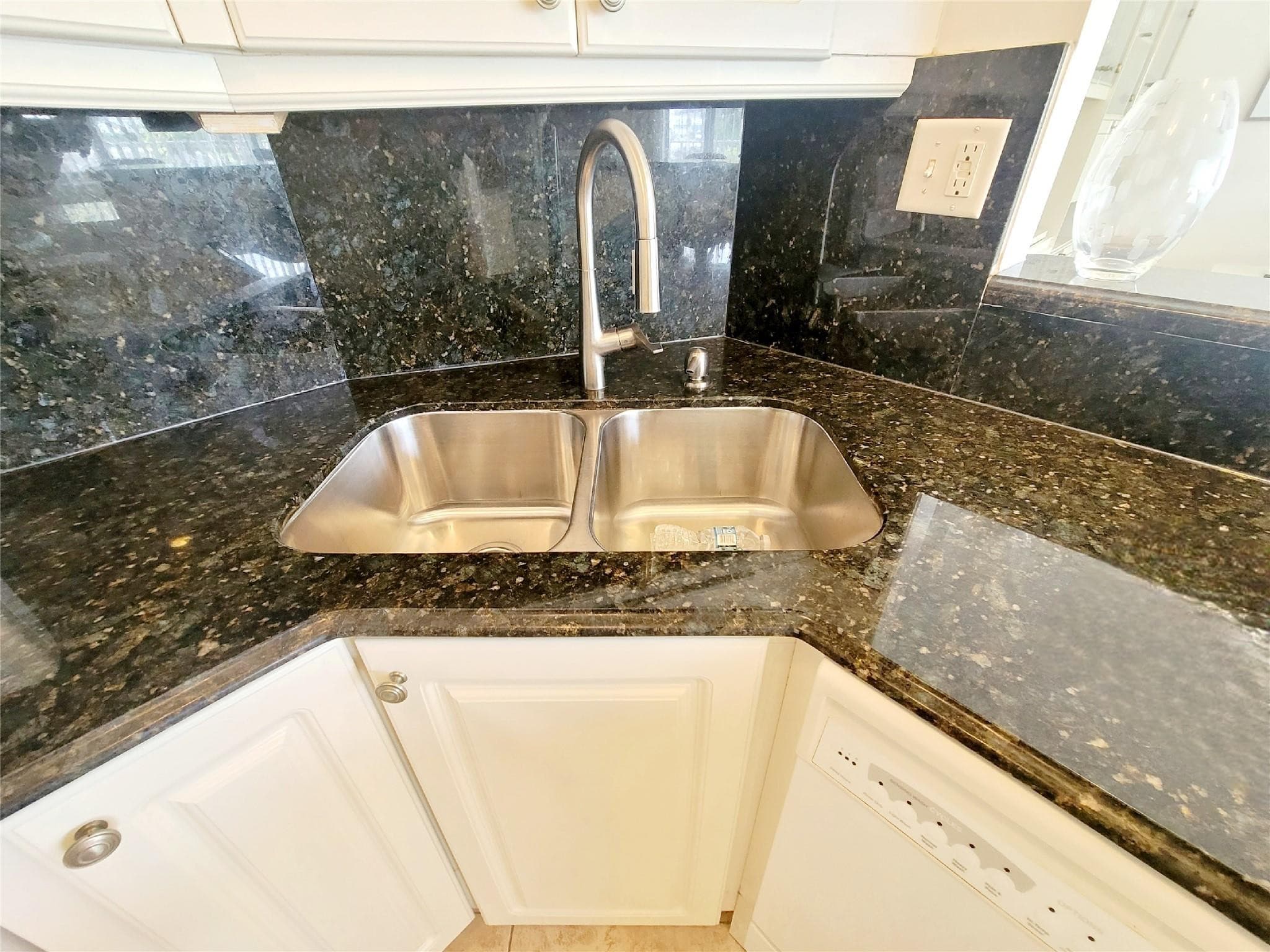3200 NE 7th Court 208a, Pompano Beach, FL 33062 — photo 10 of 32
