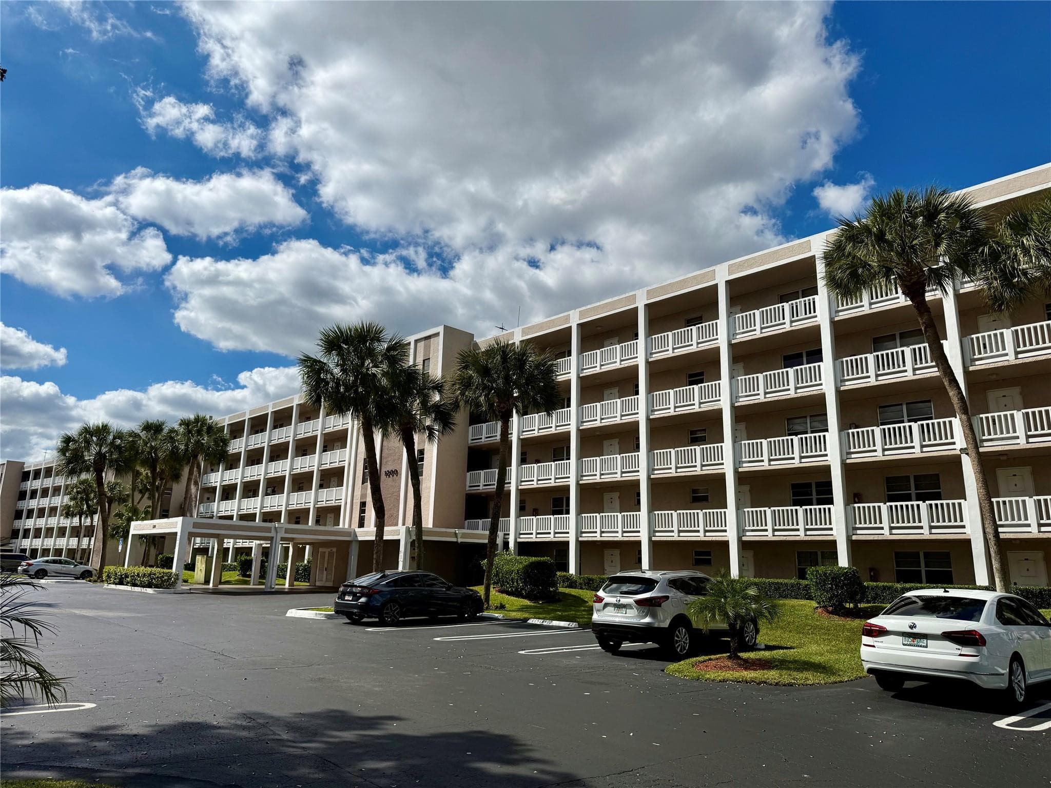 1200 NW 87th Avenue 114, Coral Springs, FL 33071 — photo 1 of 39