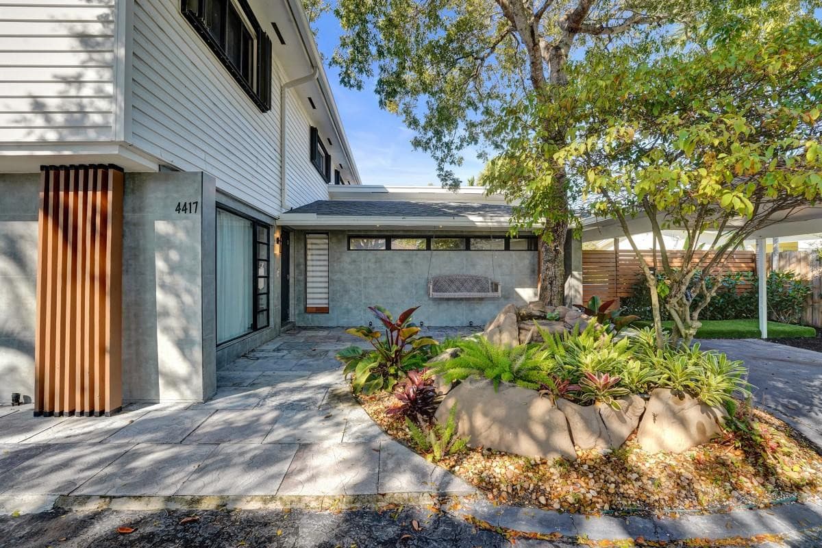 4417 SW 38th Terrace, Dania Beach, FL 33312 — photo 1 of 24