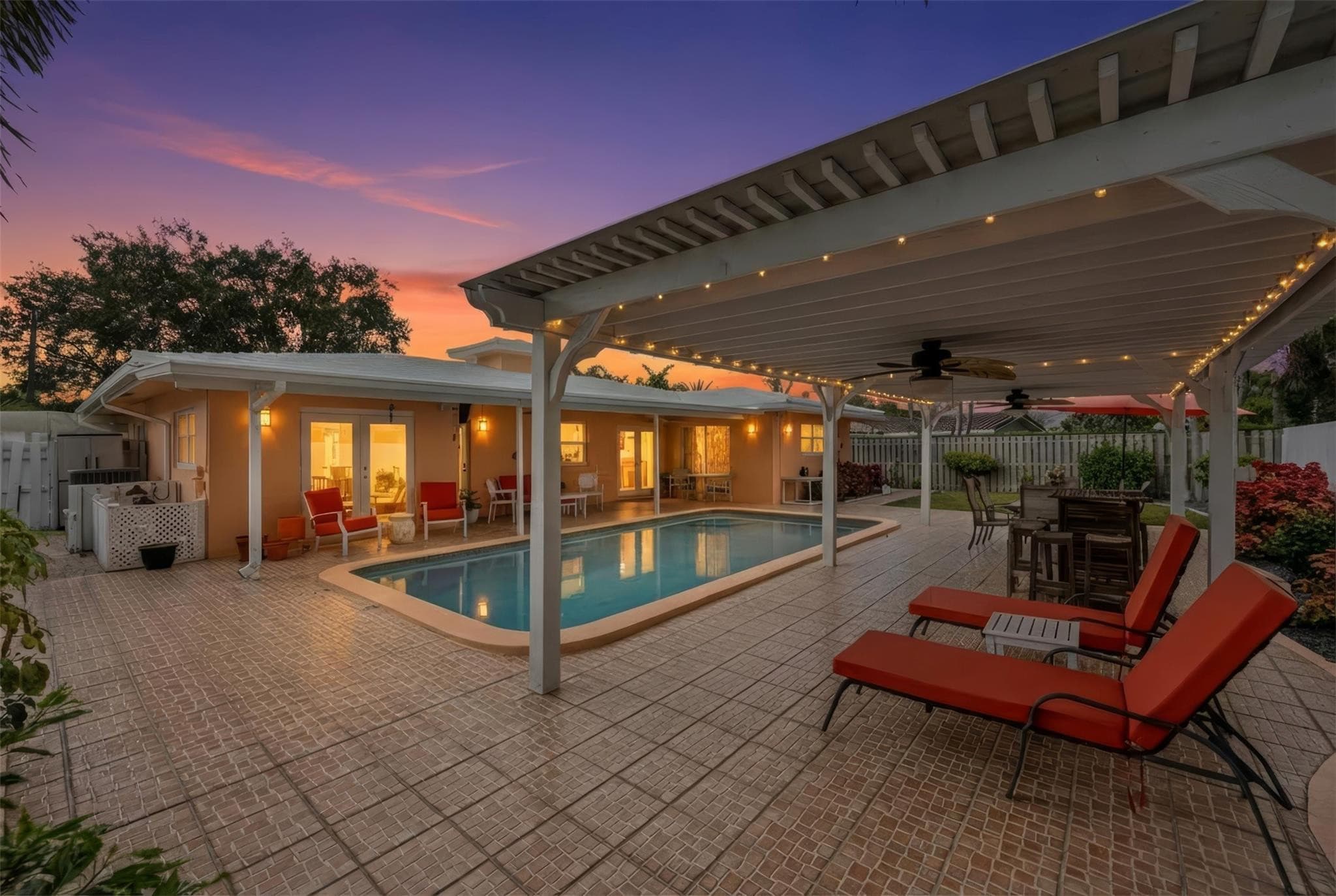 5284 NE 18th Terrace, Fort Lauderdale, FL 33308 — photo 1 of 57