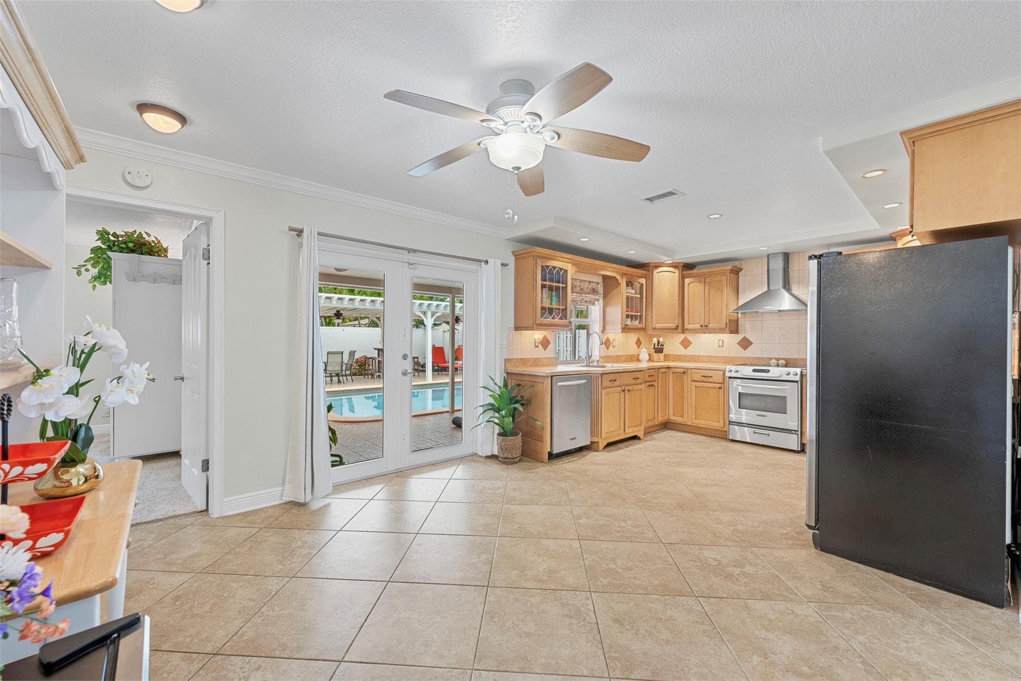 5284 NE 18th Terrace, Fort Lauderdale, FL 33308 — photo 20 of 57