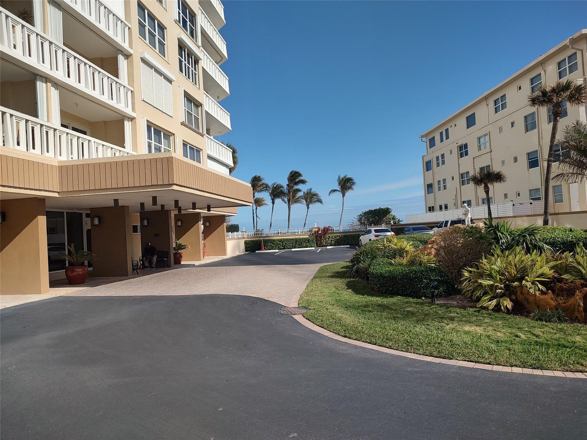 1012 N Ocean Boulevard 602, Pompano Beach, FL 33062 — photo 24 of 42